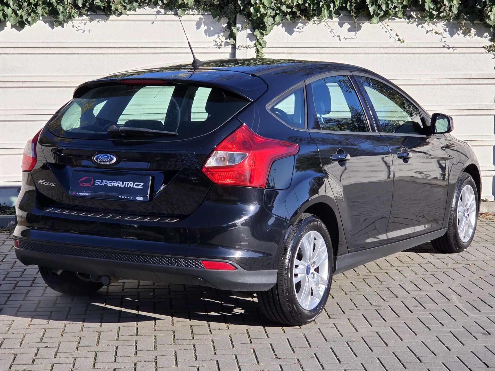 Ford Focus, 1,6 Ti-VCT Tažné z. ČR 2.maj 1 - fotka 6