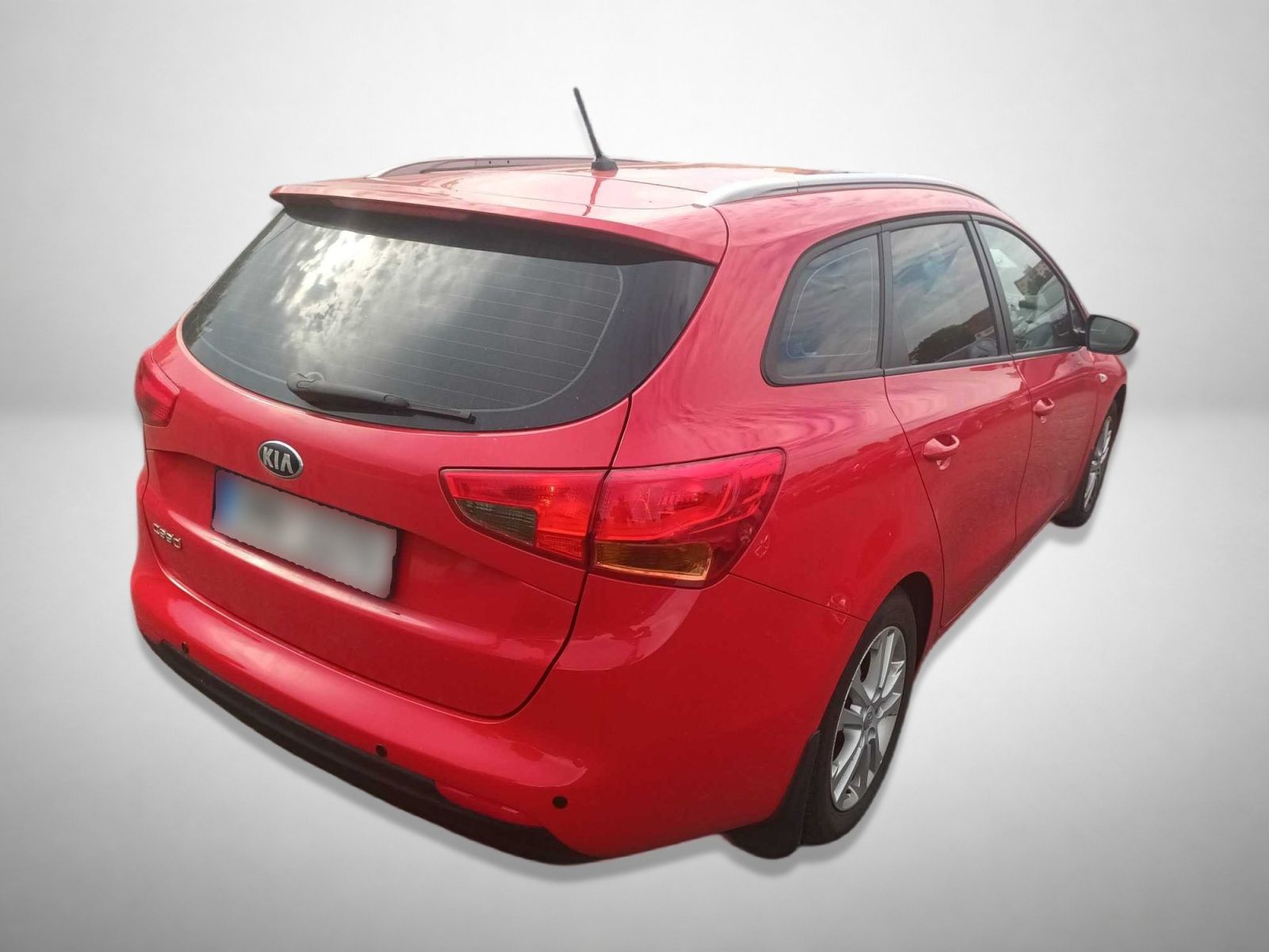 Kia Cee´d, 1.4 CVVT, Klima, El. okna - fotka 2
