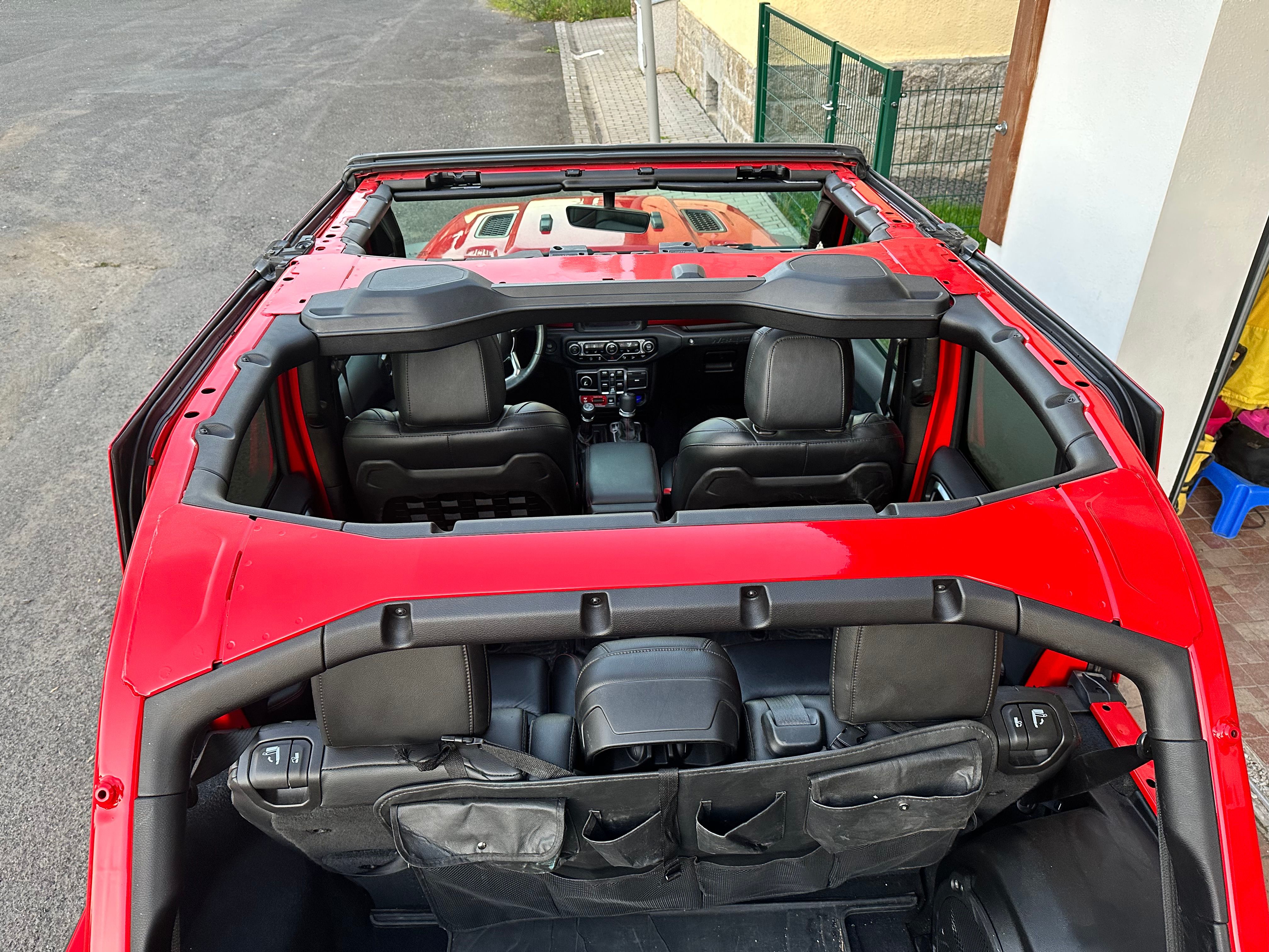 Jeep Wrangler, 2,0 TURBO - fotka 6