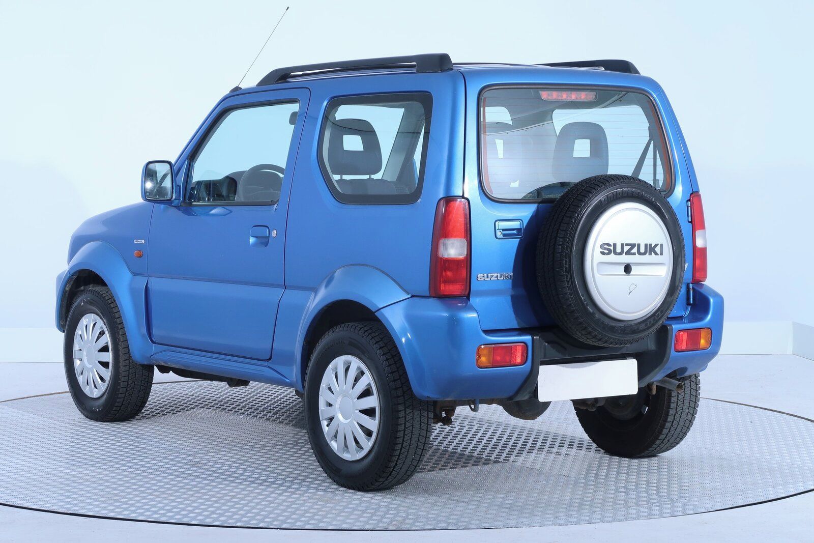 Suzuki Jimny, 1.3 16V, 4X4 - fotka 4