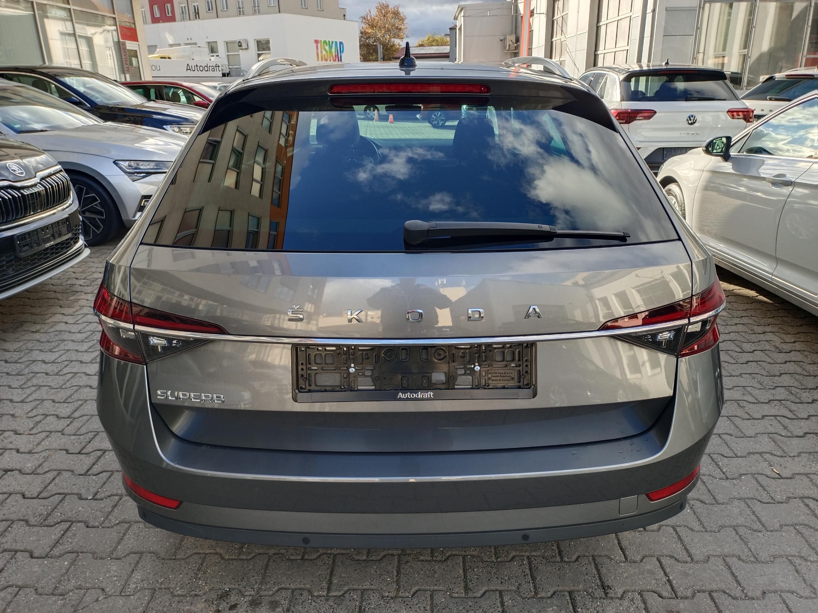 Škoda Superb, 2.0 TSI 140kW DSG / Tažné - fotka 5