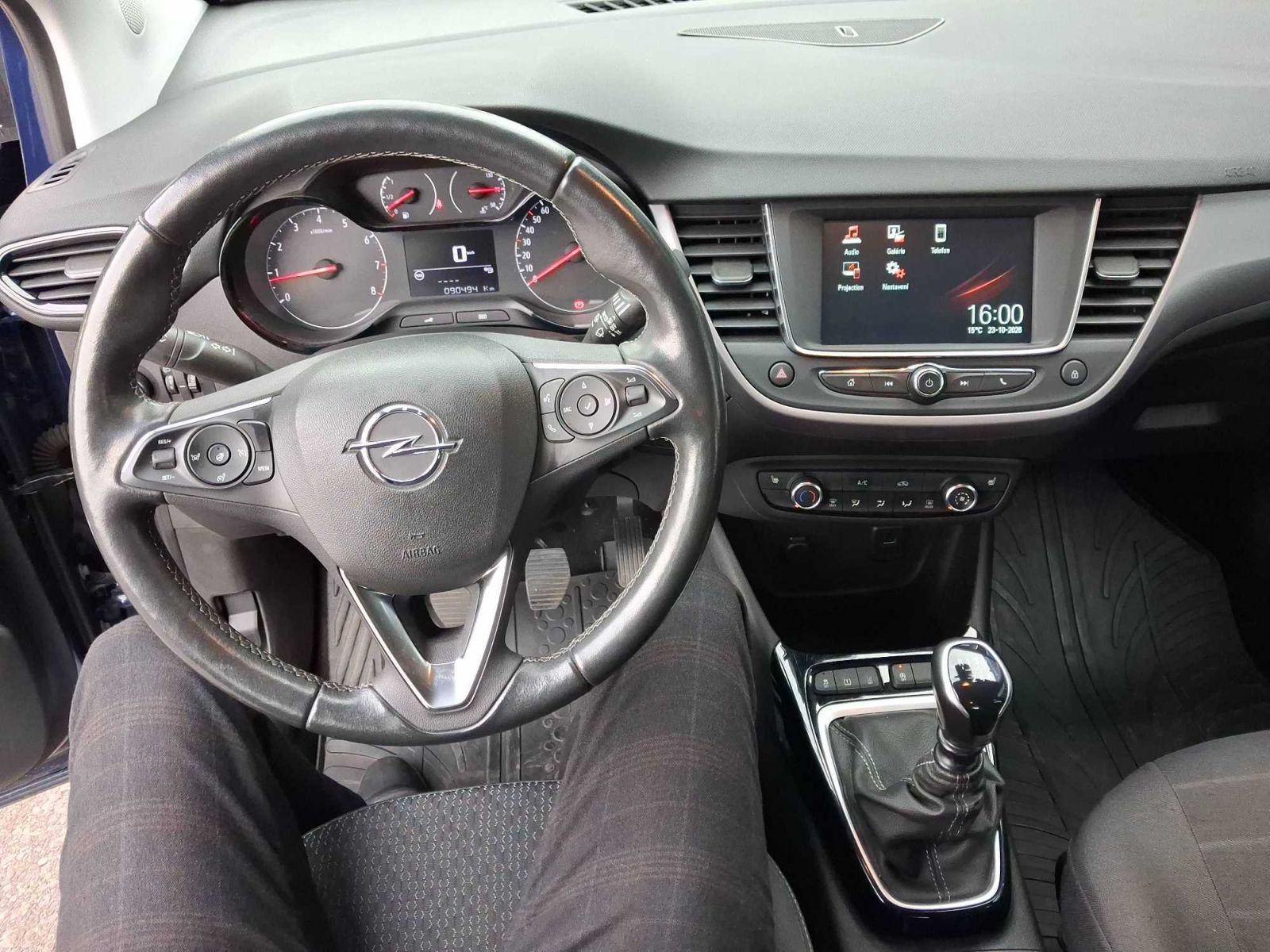 Opel Crossland, 1.2 Turbo, Záruka, ČR,1.maj - fotka 3