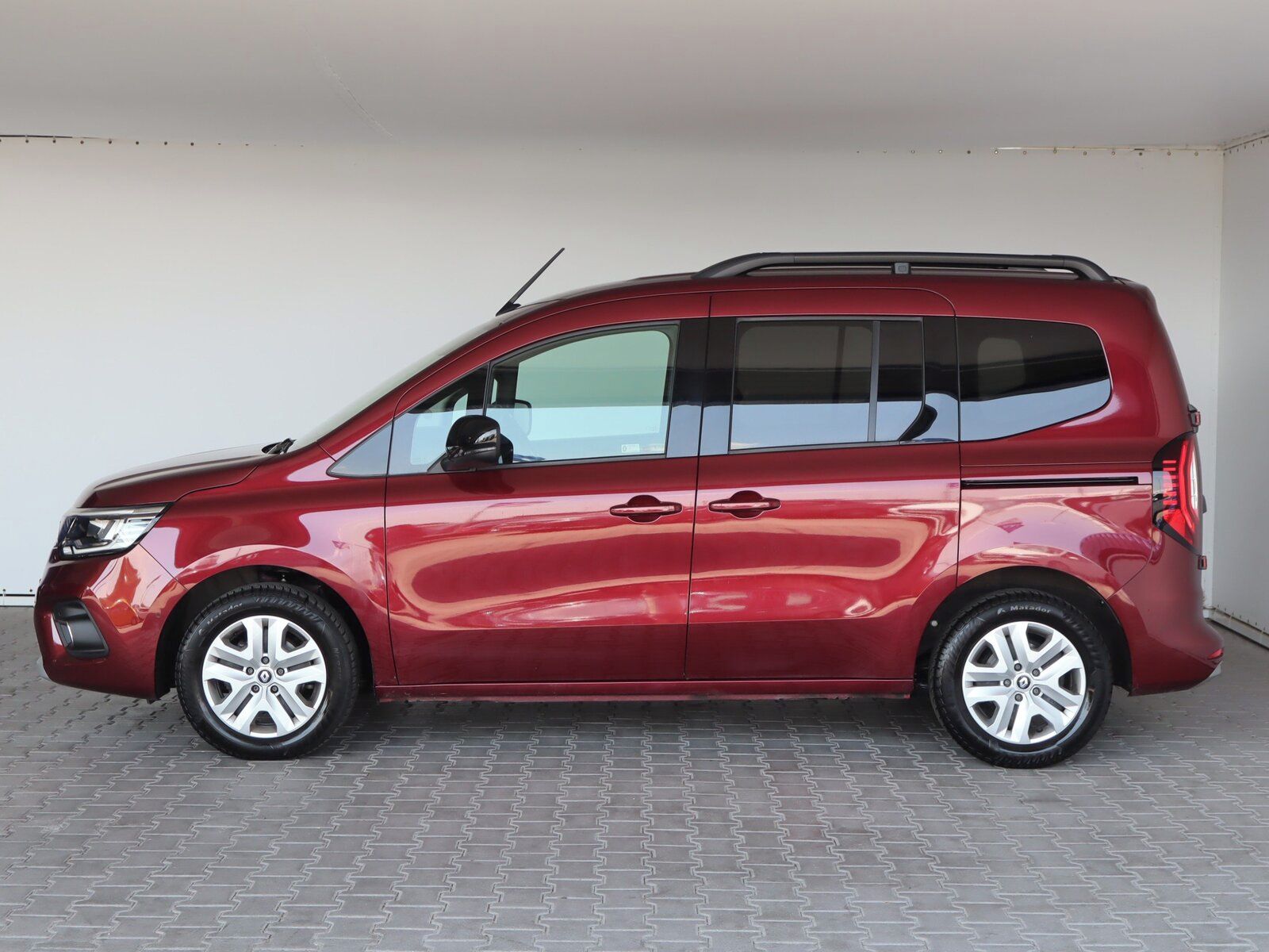 Renault Kangoo, 1.5 dCi, Techno, 5Míst, ČR - fotka 3
