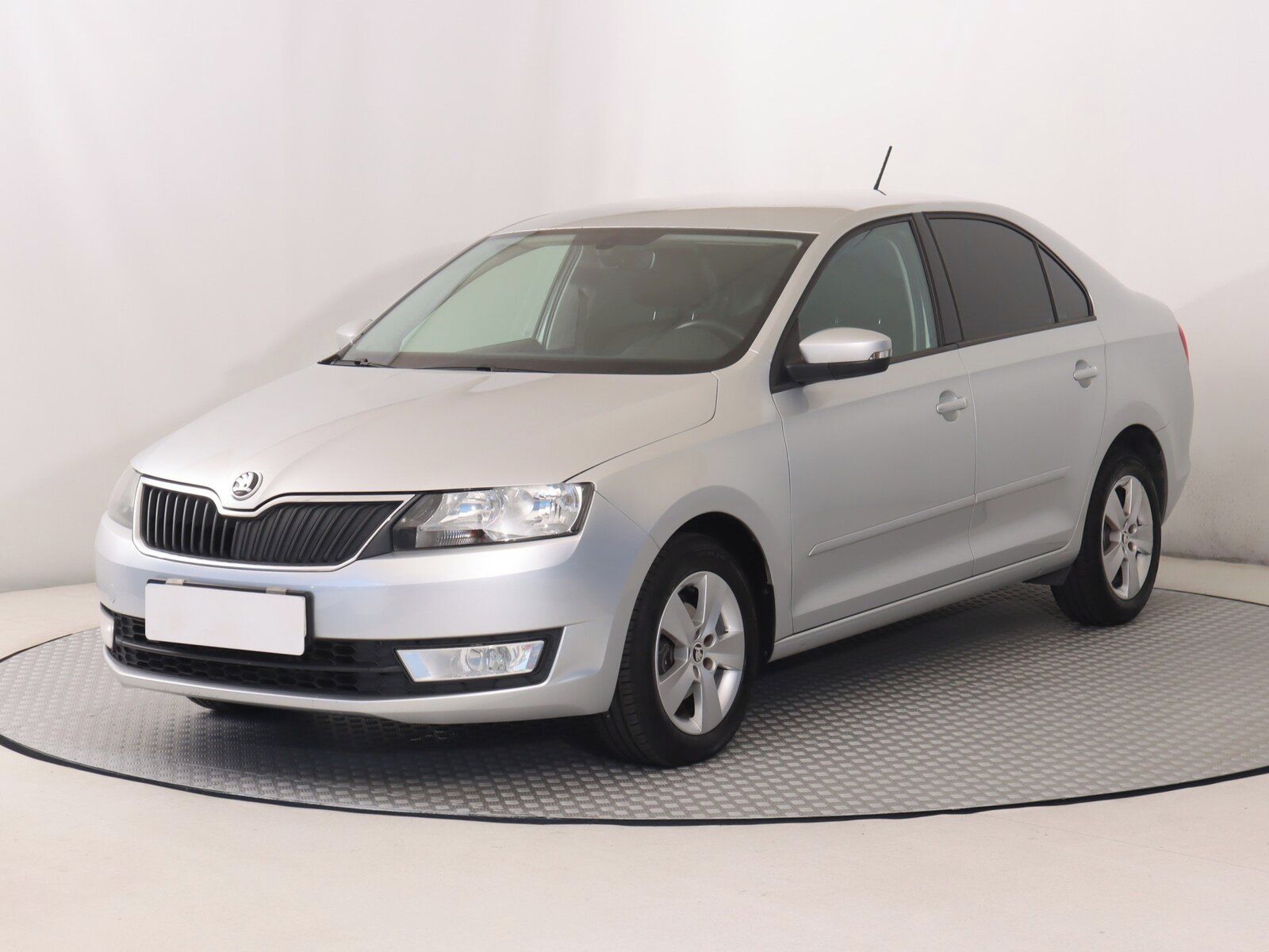 Škoda Rapid, 1.4 TDI, Ambition - fotka 2