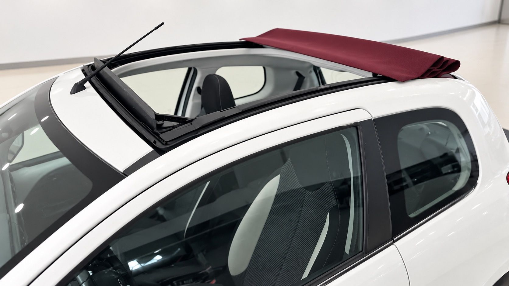 Peugeot 108, TOP! OTEVÍRACÍ STŘECHA SERVIS - fotka 6