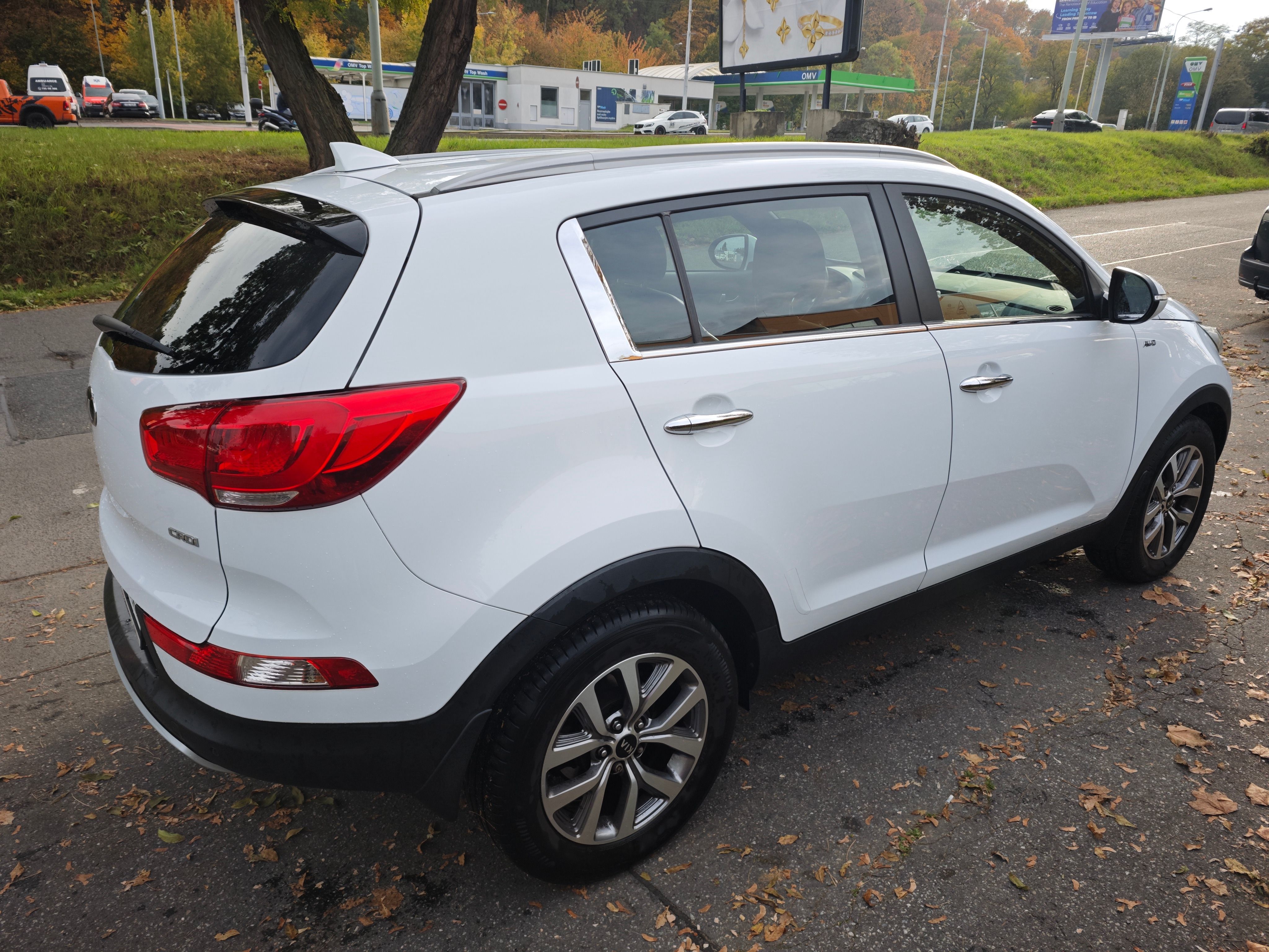Kia Sportage, 2.0CRDi, 4x4, AWD, servisováno - fotka 6