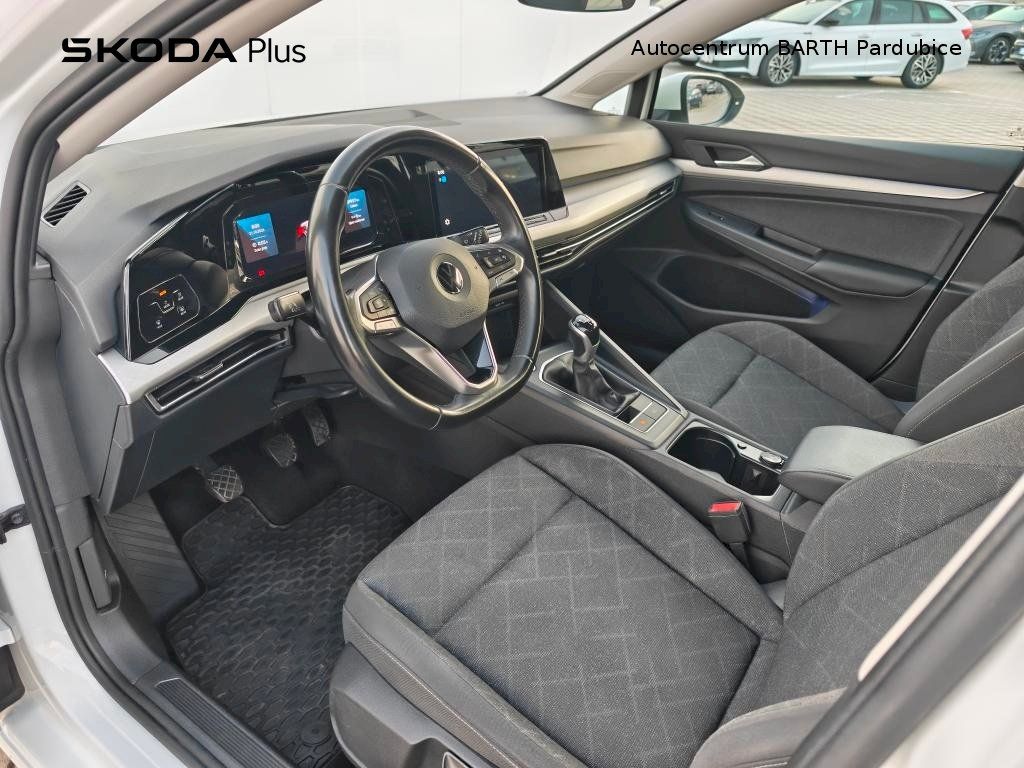 Volkswagen Golf, Variant / 1,5 TSI / 96 kW / Li - fotka 5