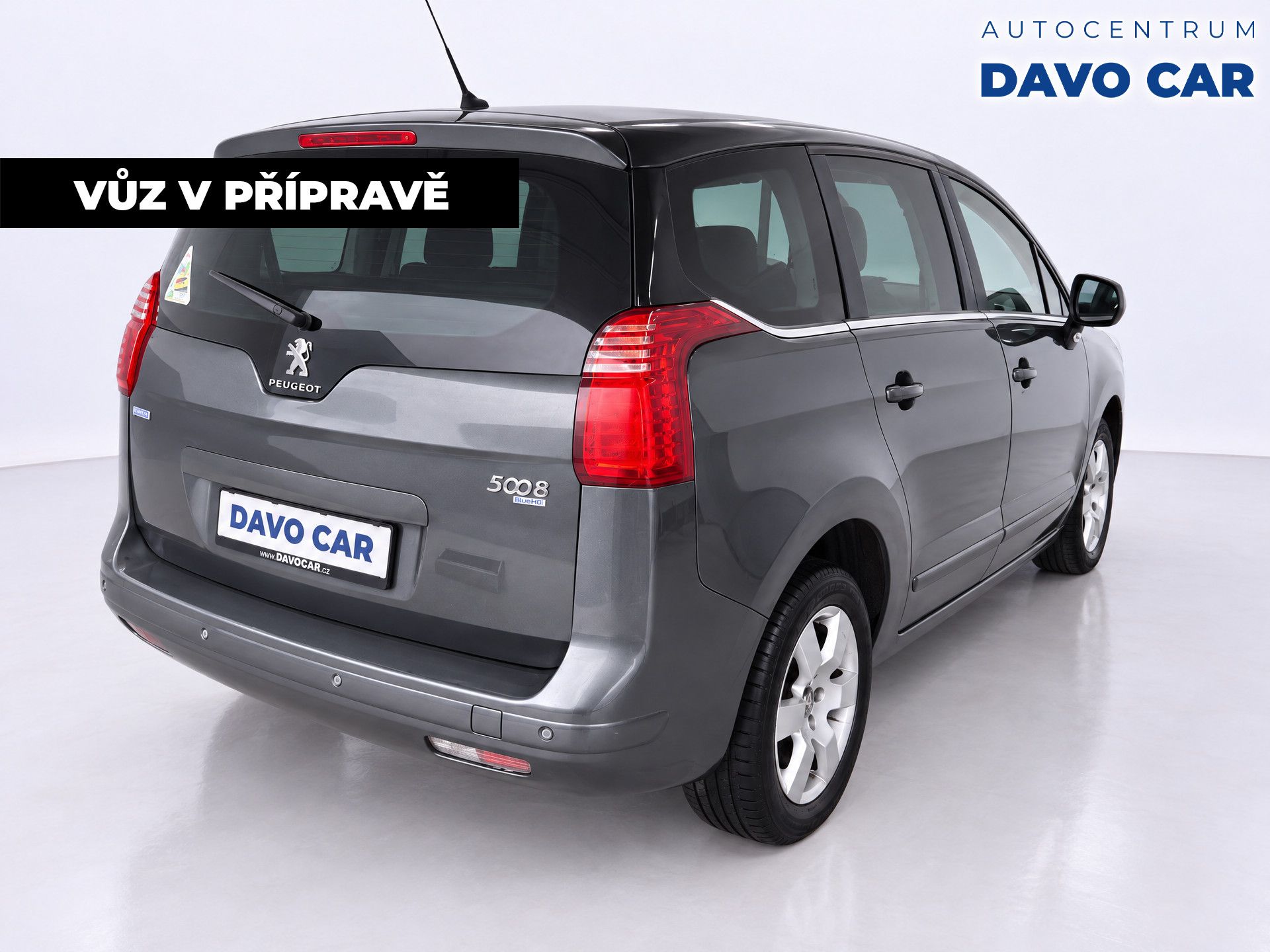 Peugeot 5008, 1,6 HDI 120k CZ Allure 7-Míst - fotka 2