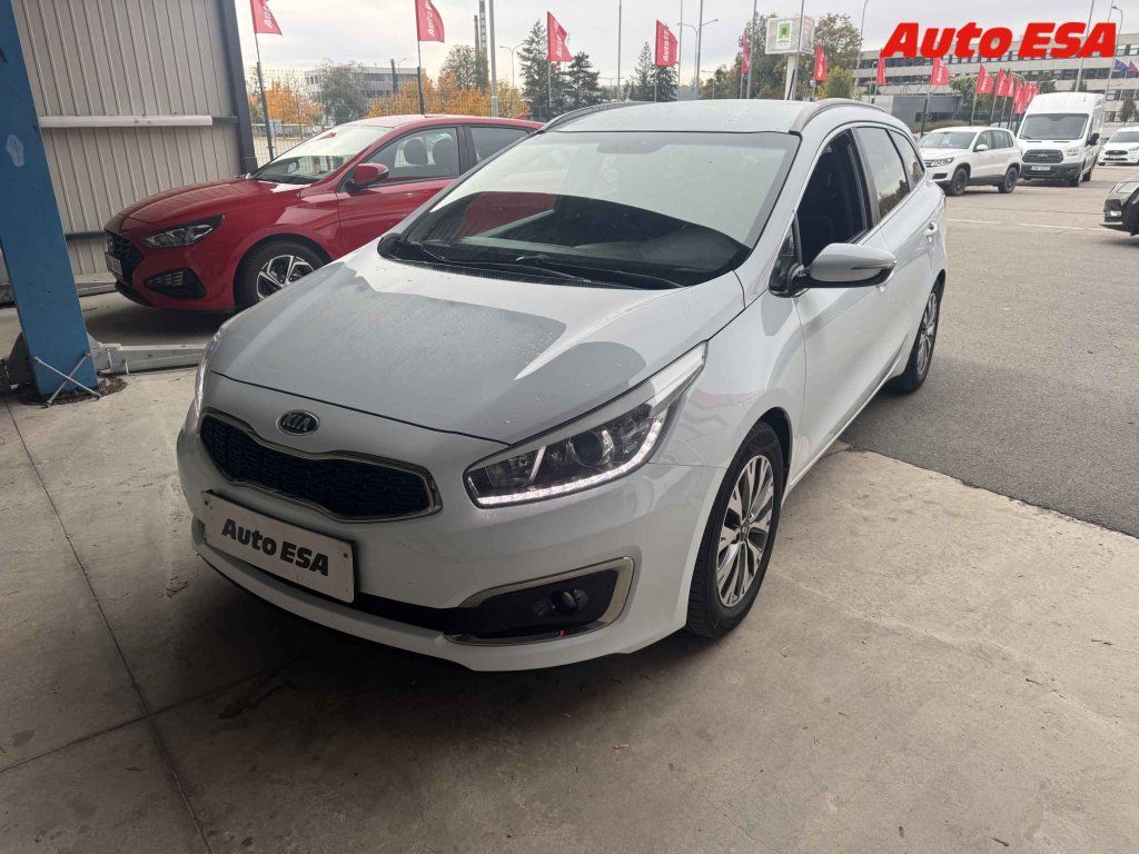 Kia Cee´d, 1.6TGDi,servis.kniha,AT