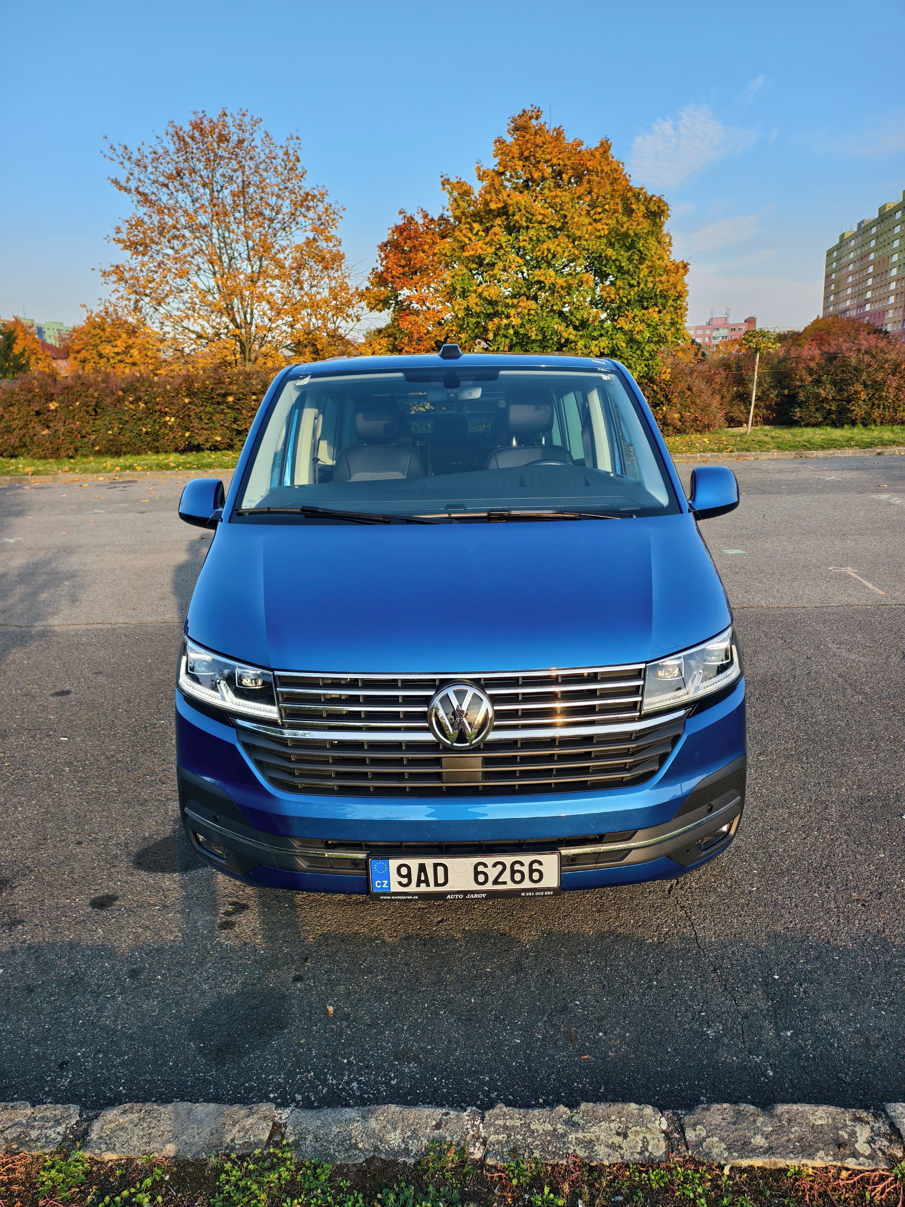 Volkswagen Multivan, 2.0 TDI DSG, 7 MÍST, TAŽNÉ,DPH