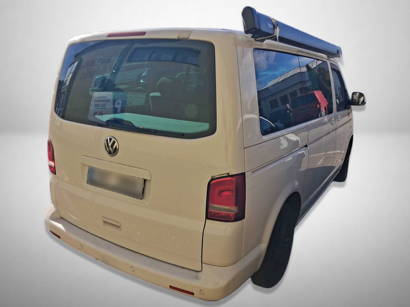 Volkswagen Multivan, 2.0 TDI, Klima, Park. senzory - fotka 2