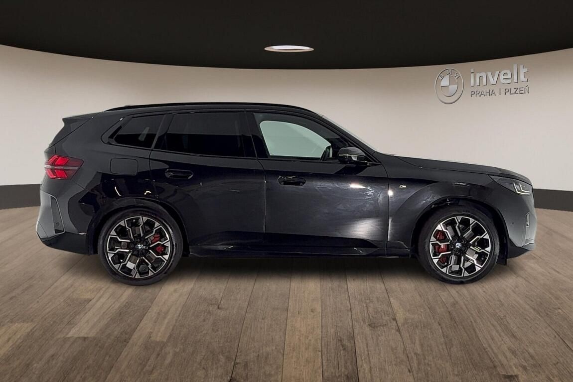 BMW X3, xDrive40d - fotka 2