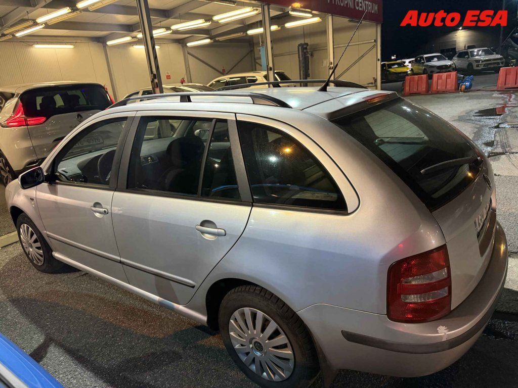 Škoda Fabia, 1.4 16V,AC,STK 4/28 - fotka 2