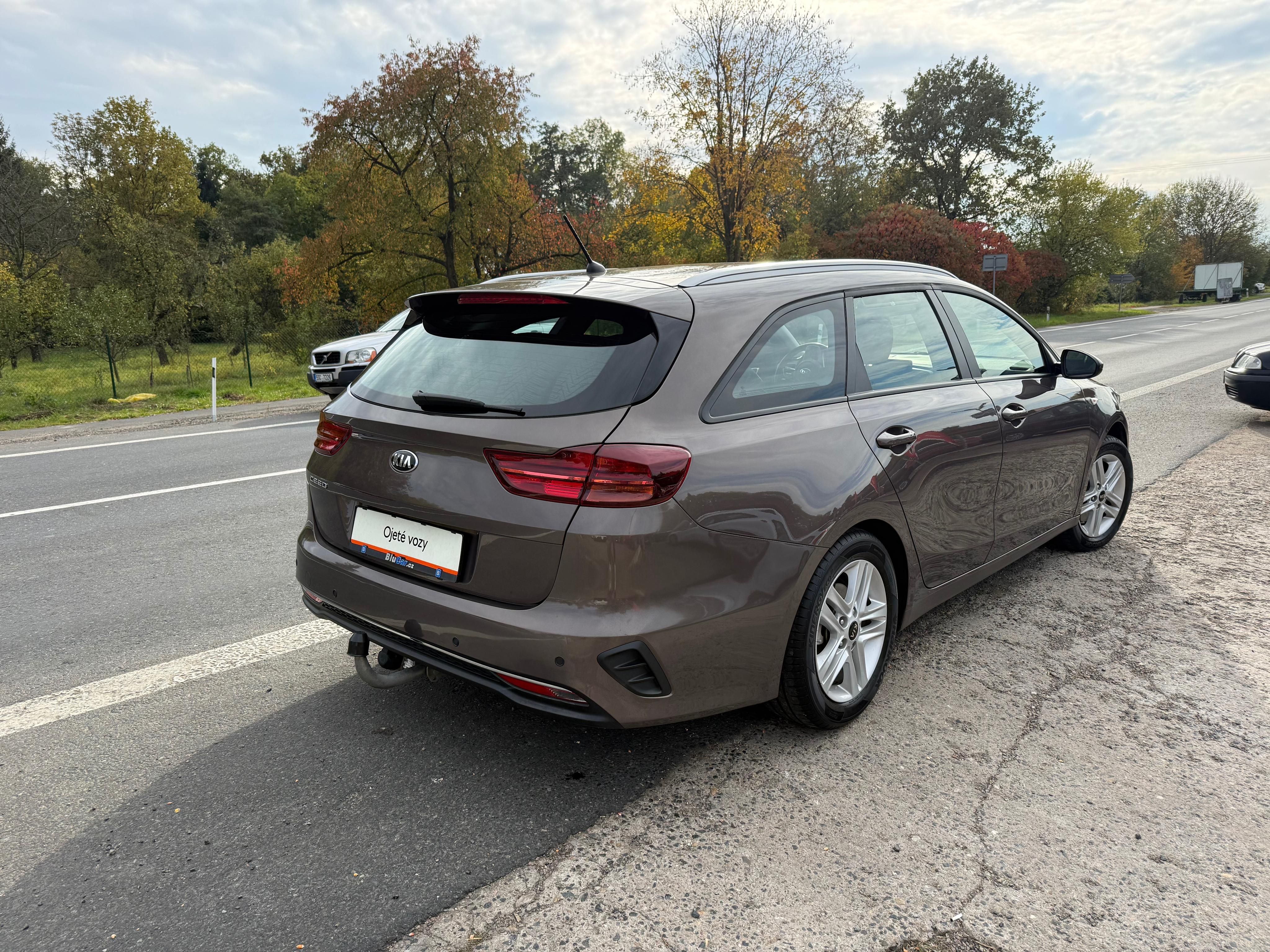 Kia Cee´d, 1.4CVVT ČR tažné - fotka 5
