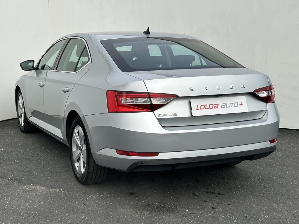 Škoda Superb, Style 1.5 TSI 110 kW - fotka 6