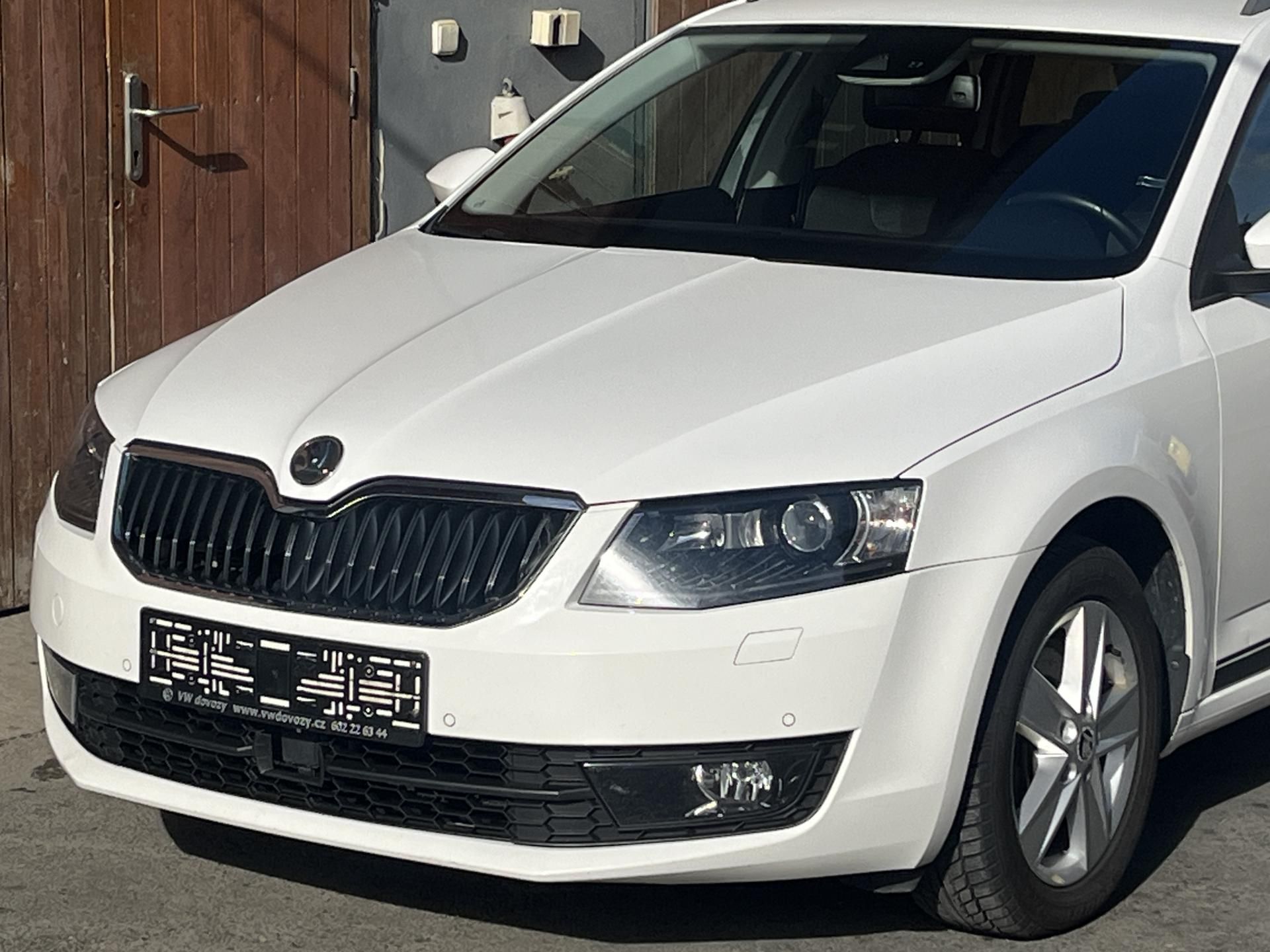 Škoda Octavia, 1,8 TSi DSG - fotka 2