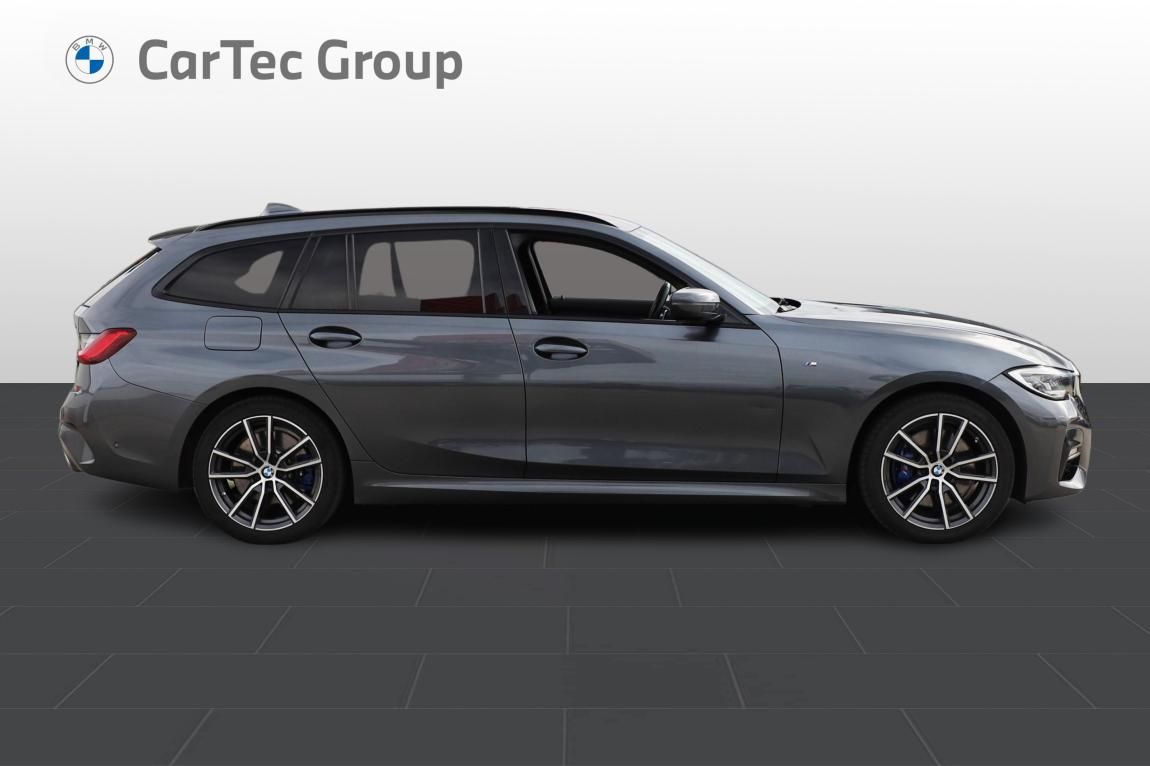 BMW Řada 3, 330e xDrive Touring - fotka 6