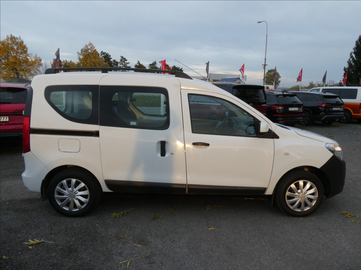 Dacia Dokker, 1,6 SCe 75kW klima, ČR, závěs - fotka 2