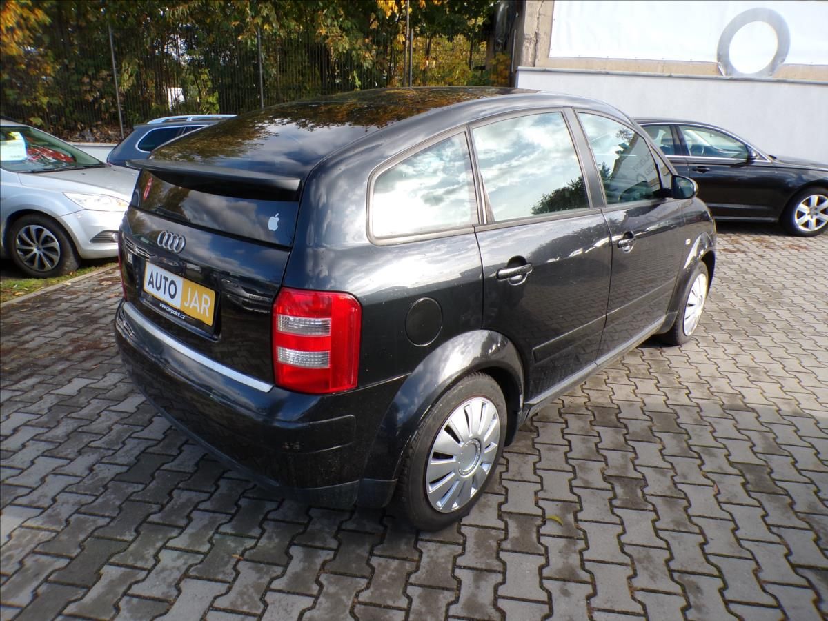 Audi A2, 1,4 16V - fotka 5