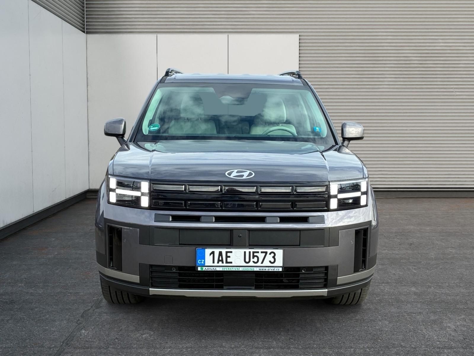 Hyundai Santa Fe, STYLE 1.6T HEV 117kW AWD CZ - fotka 2