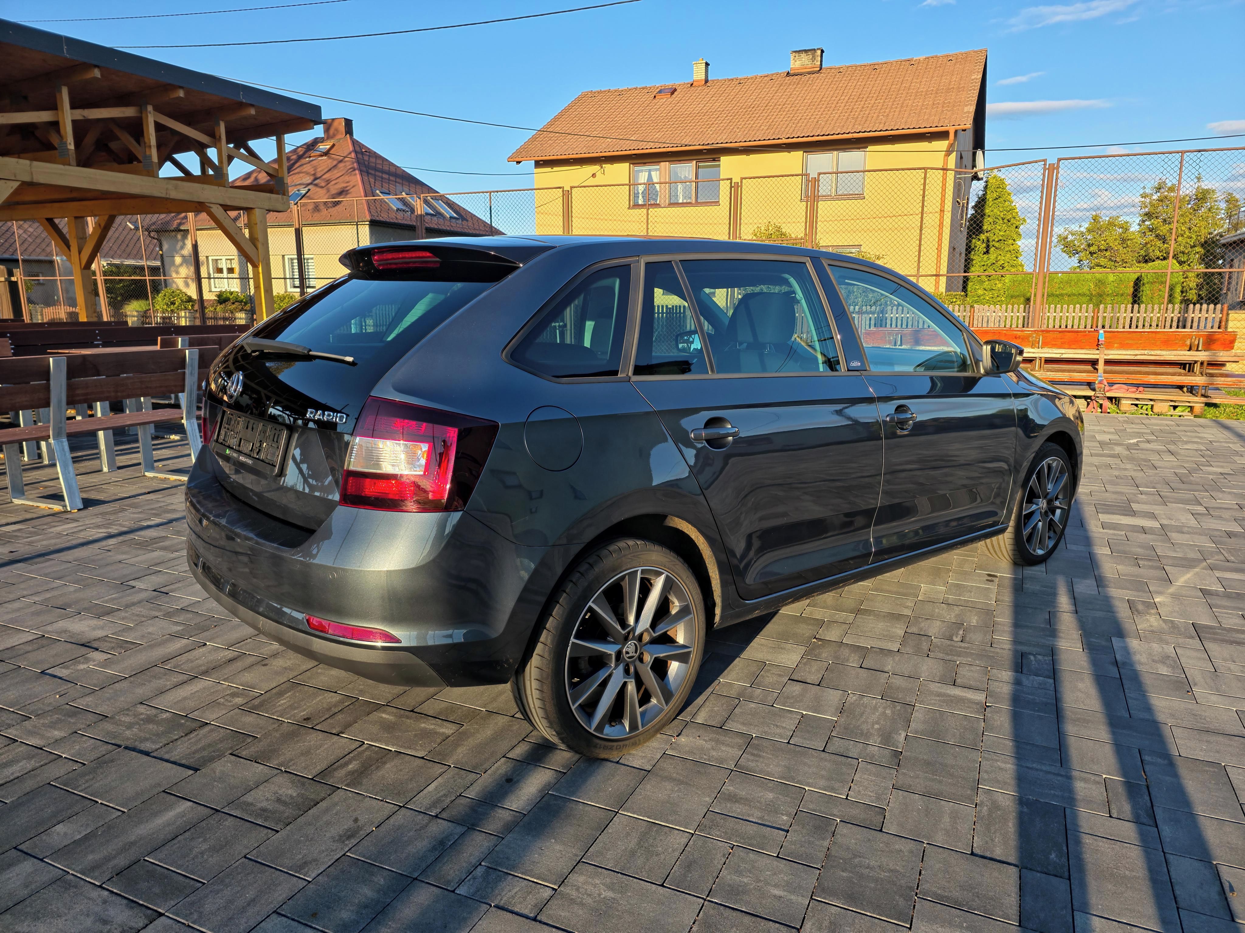 Škoda Rapid, 1,2 TSi 81kW panorama EDITION - fotka 5