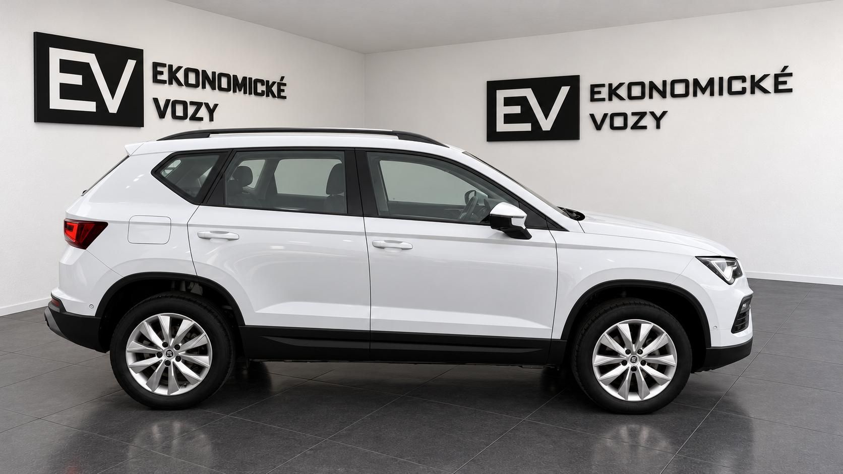 Seat Ateca, 2.0tdi,ZÁRUKA,LED ,DIESEL - fotka 6