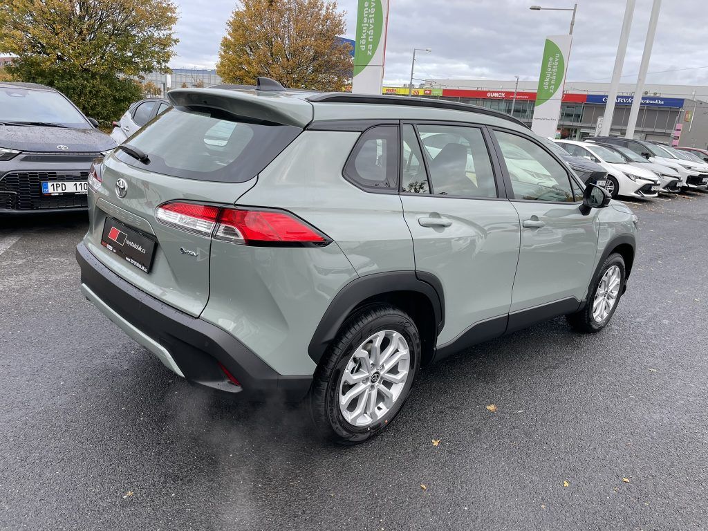 Toyota Corolla Cross, 1.8 HEV - fotka 4