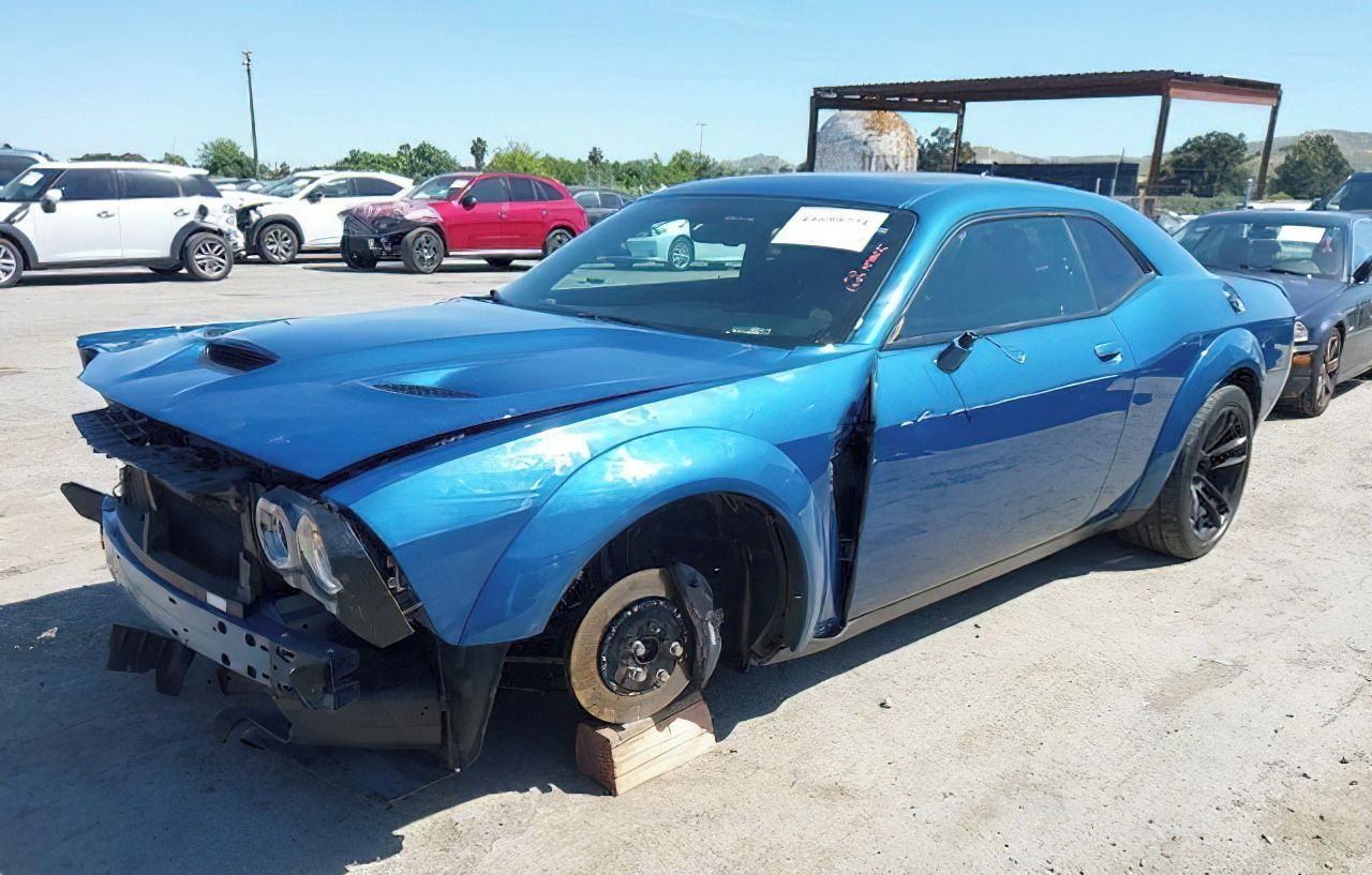 Dodge Challenger, Auto na cestě