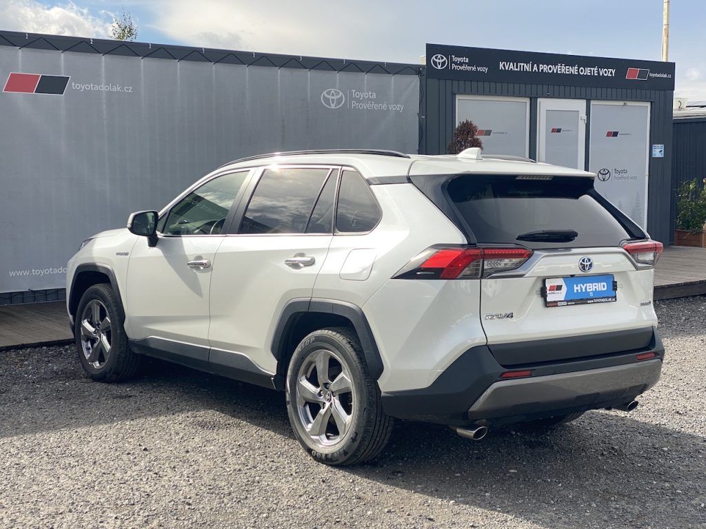 Toyota Rav4, 2.5HSD, ČR, Executive, 4x4 - fotka 6