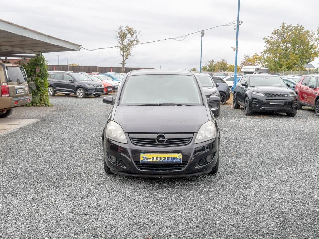 Opel Zafira, 1.9D 88KW - 7 sedadel - fotka 2