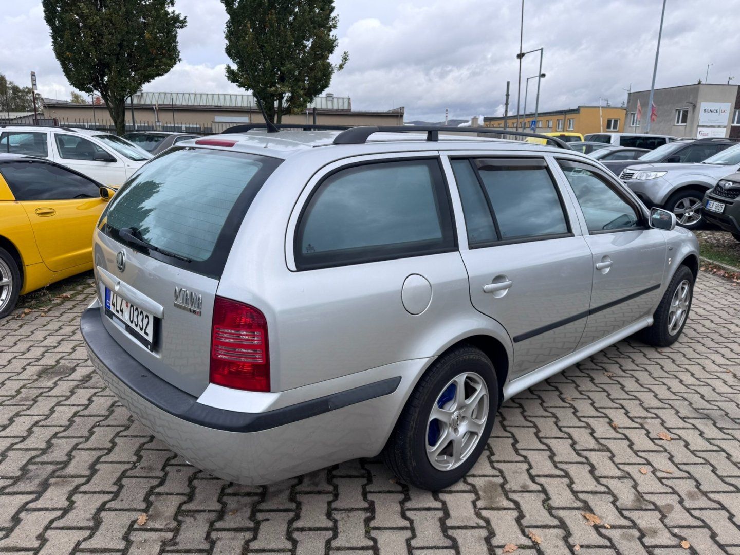 Škoda Octavia, 1,6 MPI 75 KW KOLA 2. MAJ - fotka 5