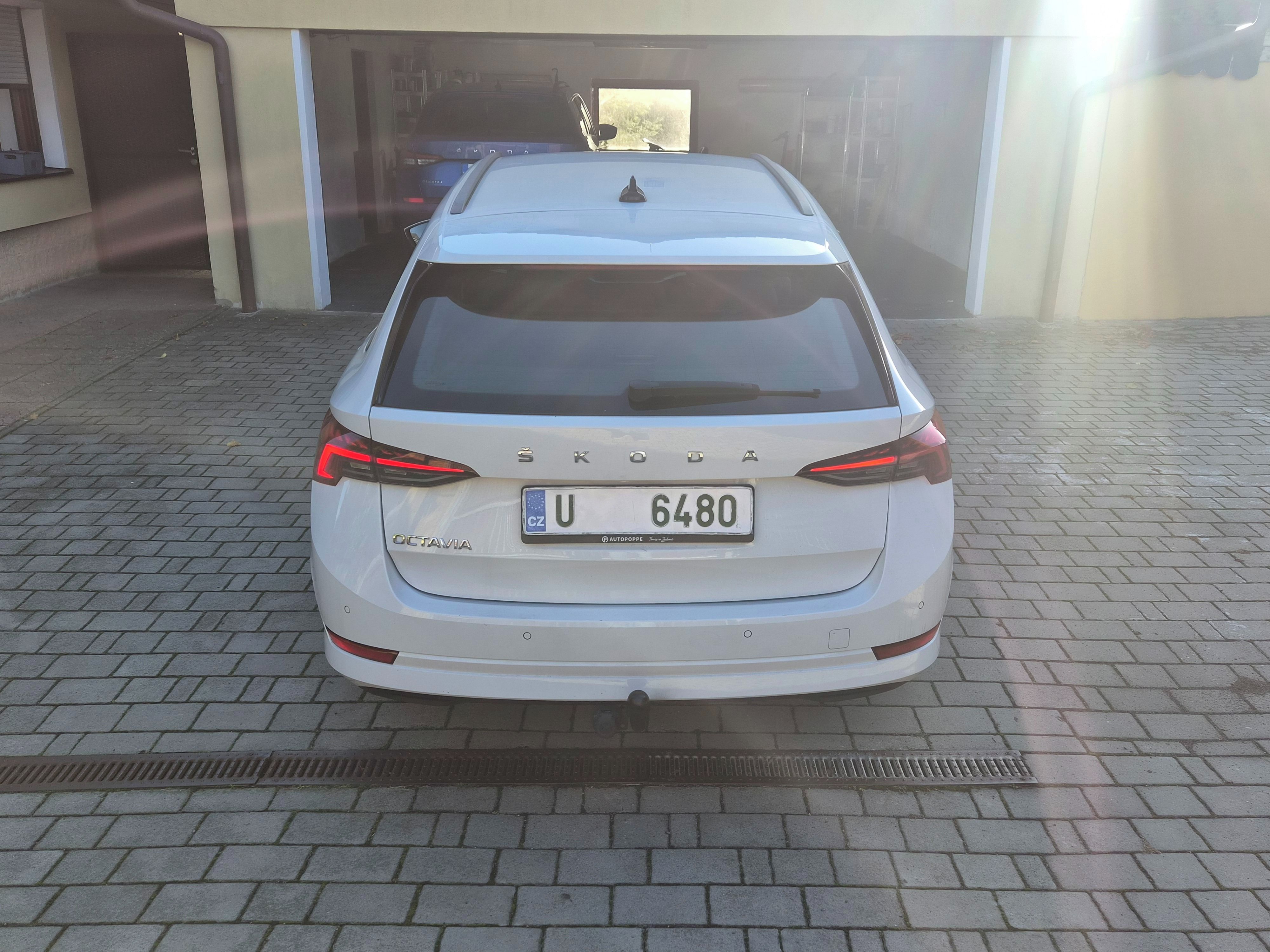 Škoda Octavia, 1,0TSi 81kw VIRTUAL tažný - fotka 5