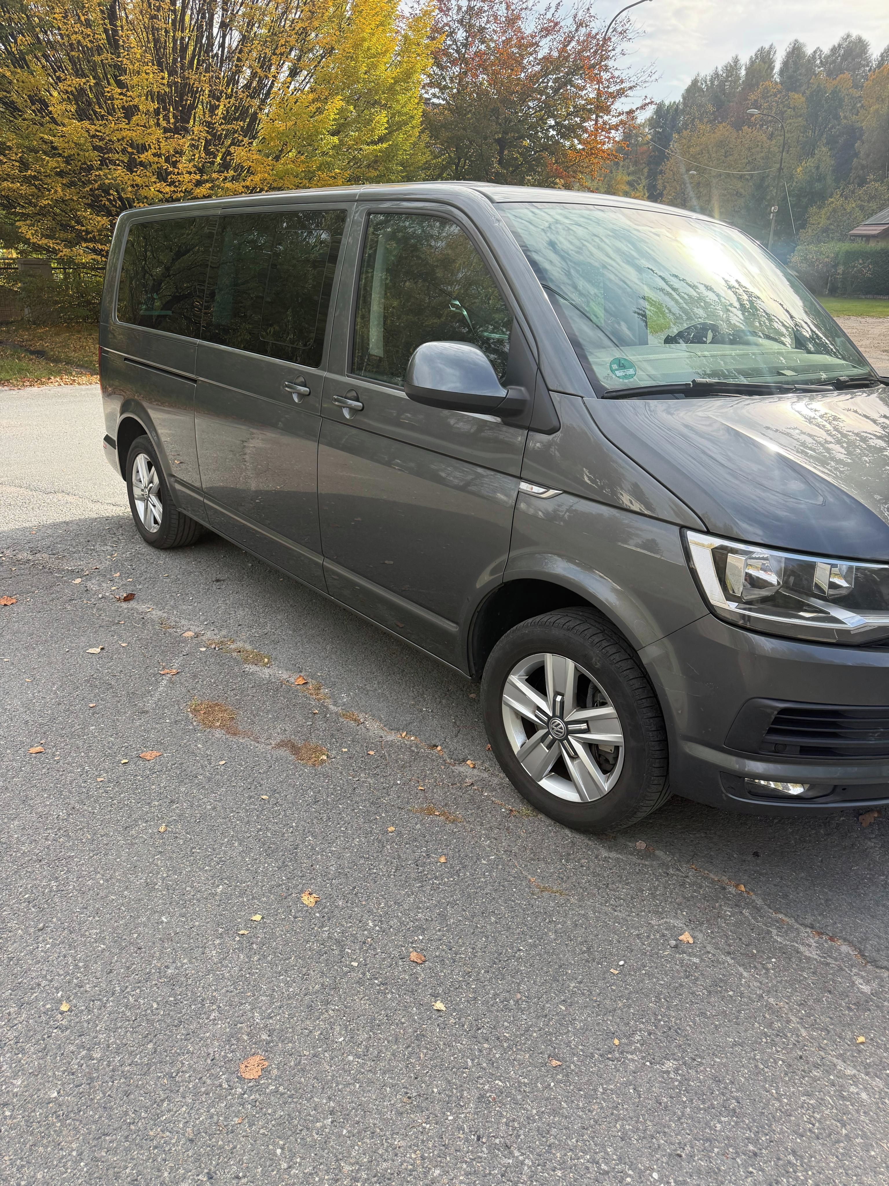 Volkswagen Multivan - fotka 3