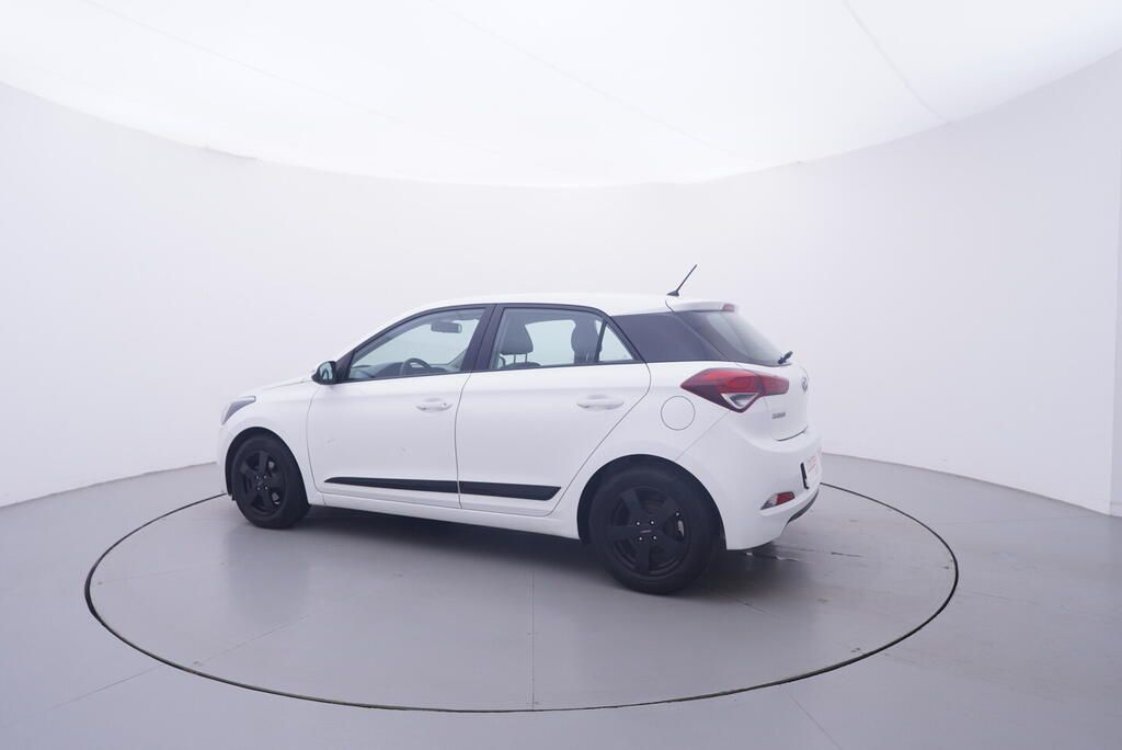 Hyundai i20, 1.2 MPI 55 kW - fotka 3