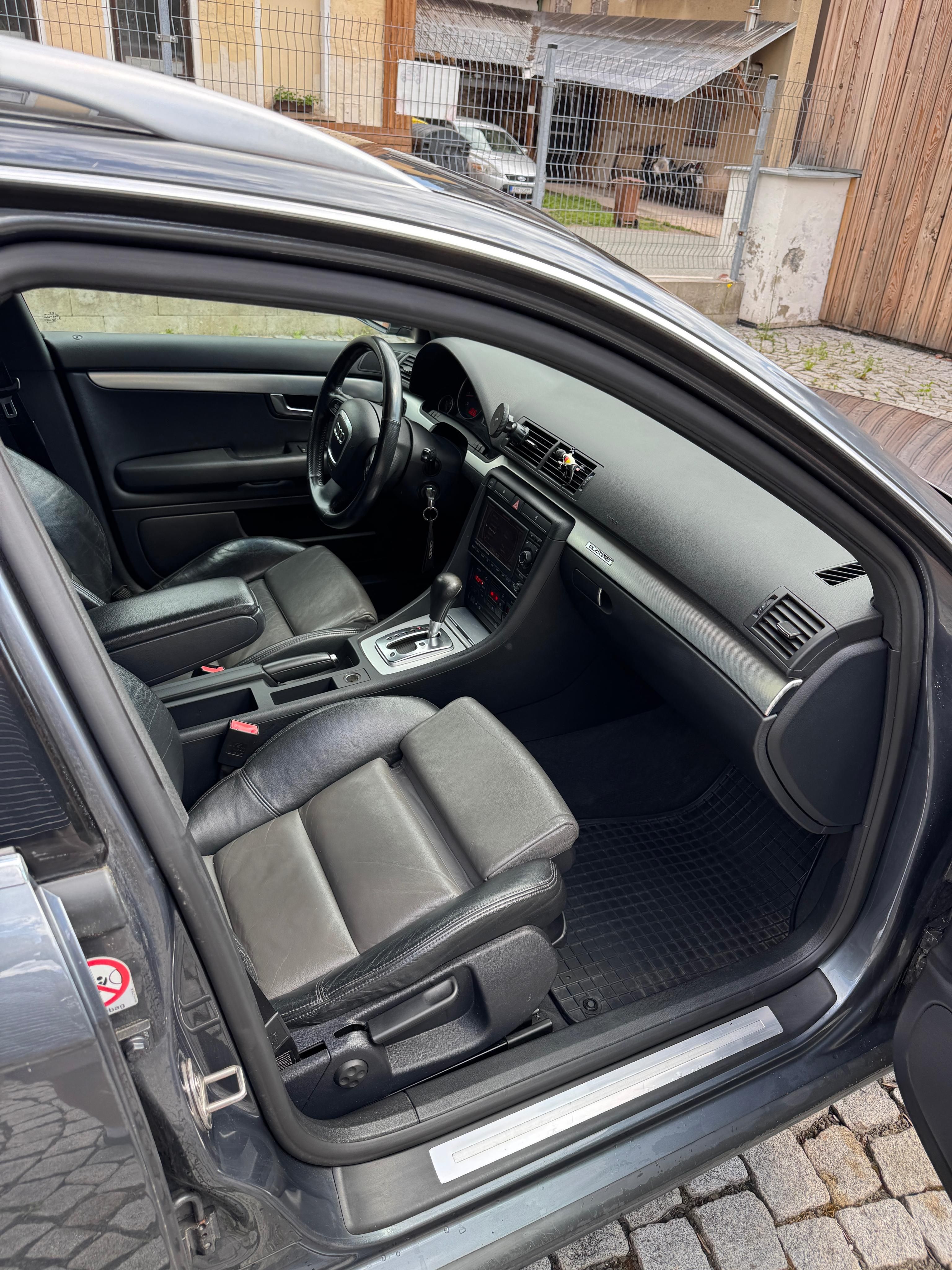 Audi A4 Avant, Audi A4 Avant 2.0 TFSI quattro - fotka 3
