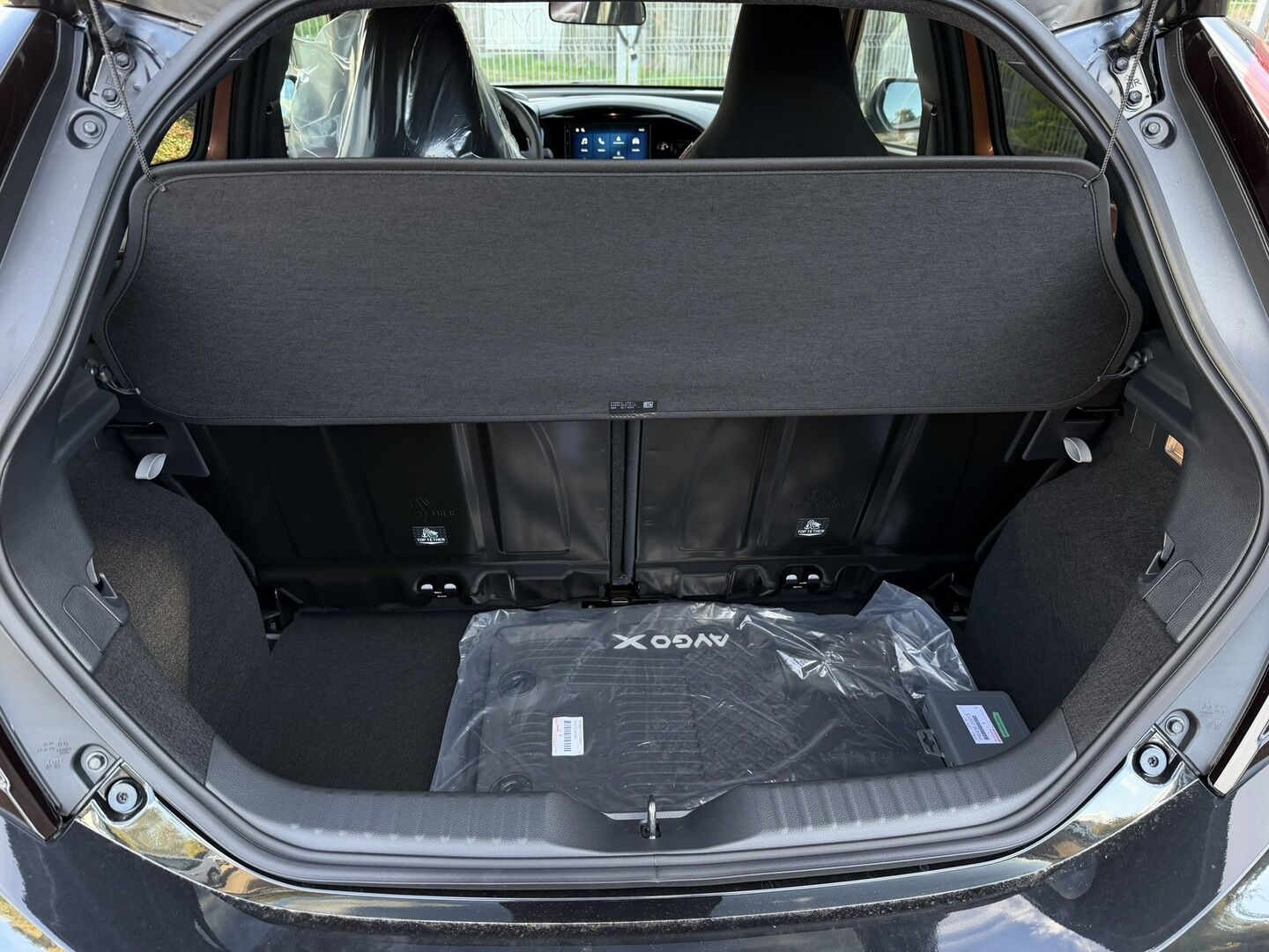 Toyota Aygo, 1.5. Hybrid Style Smart - - fotka 6