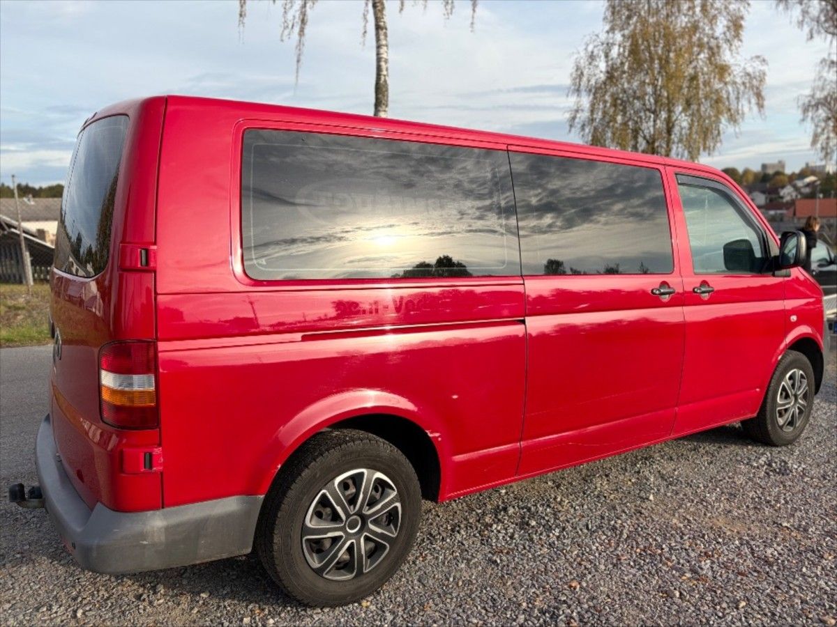 Volkswagen Transporter, 2,5 TDi LONG kouří motor 5MÍST - fotka 3