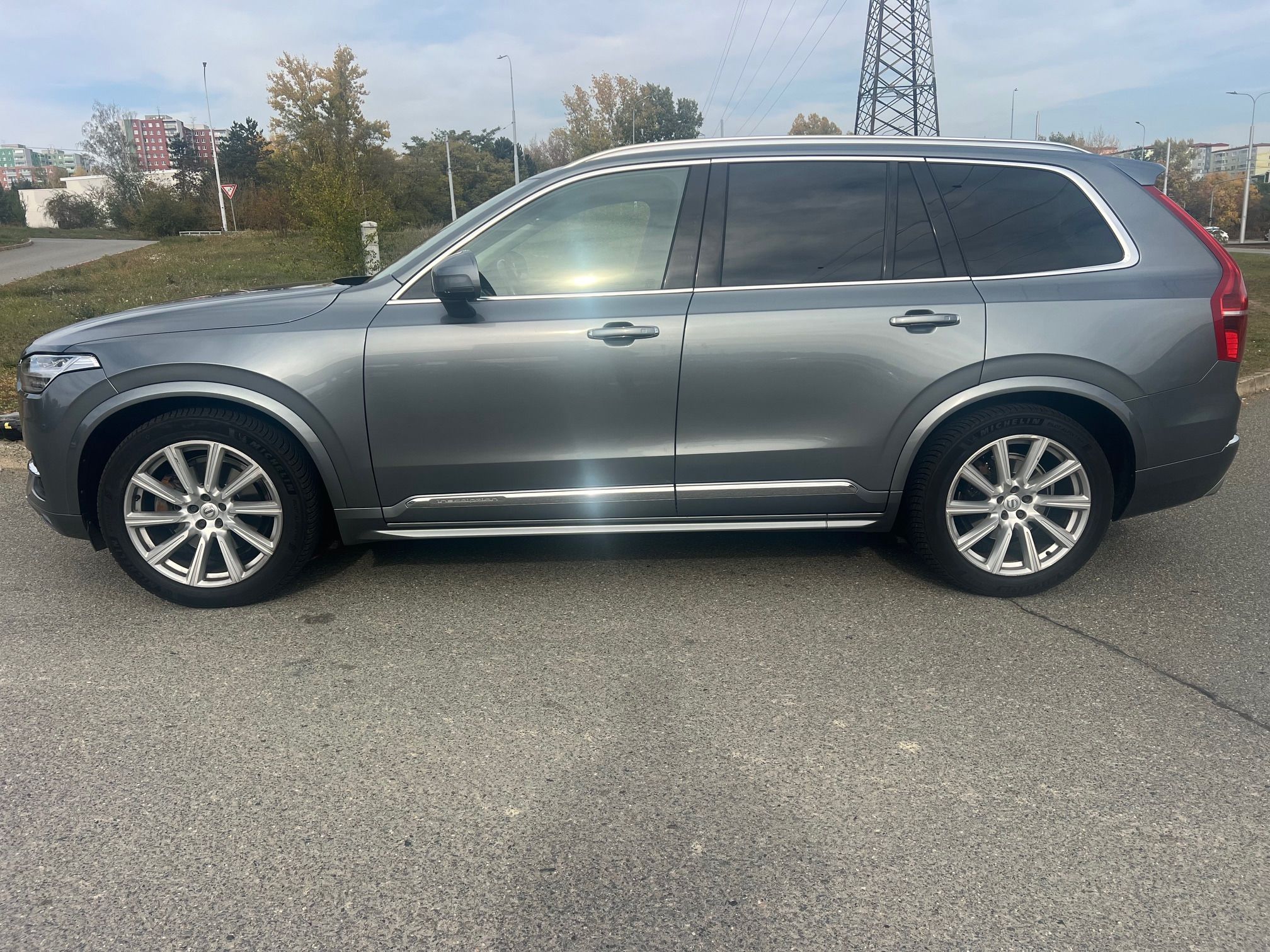 Volvo XC90, Volvo XC90 D5 AWD Inscription - fotka 3