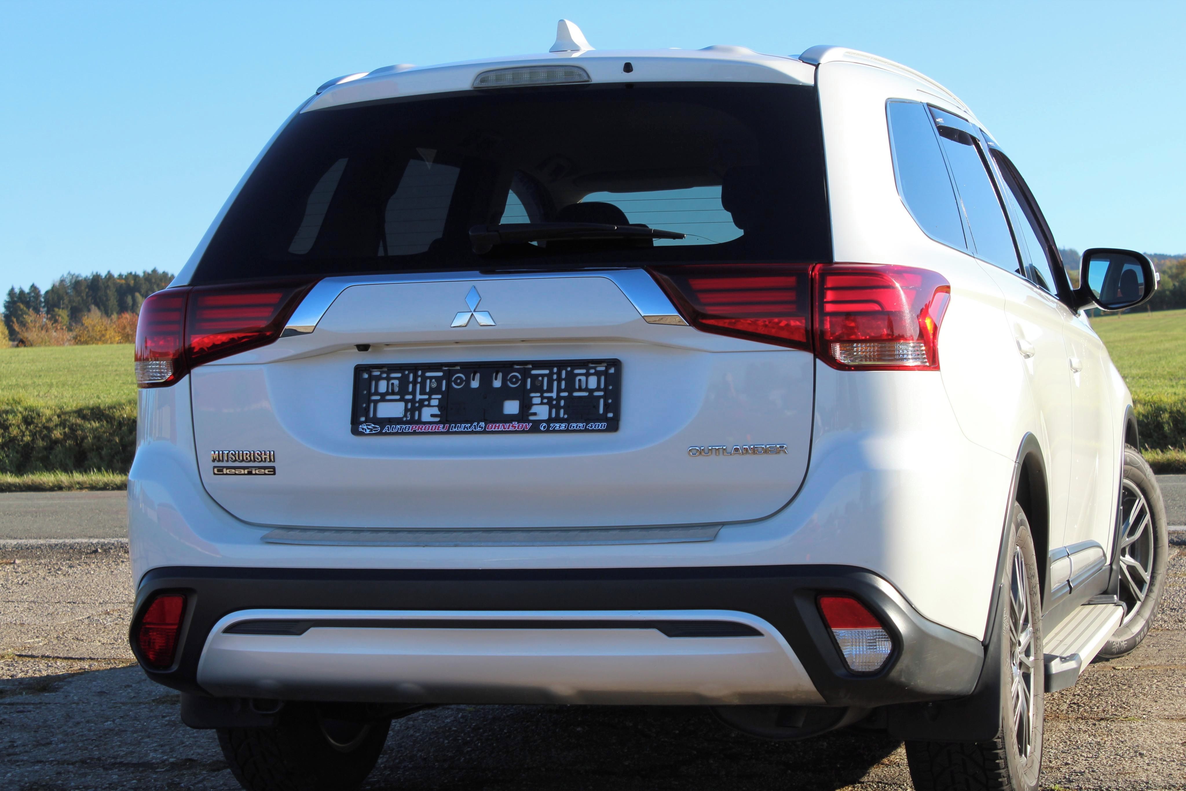 Mitsubishi Outlander, 2.0i 110Kw 89000km TOP STAV1.M - fotka 3