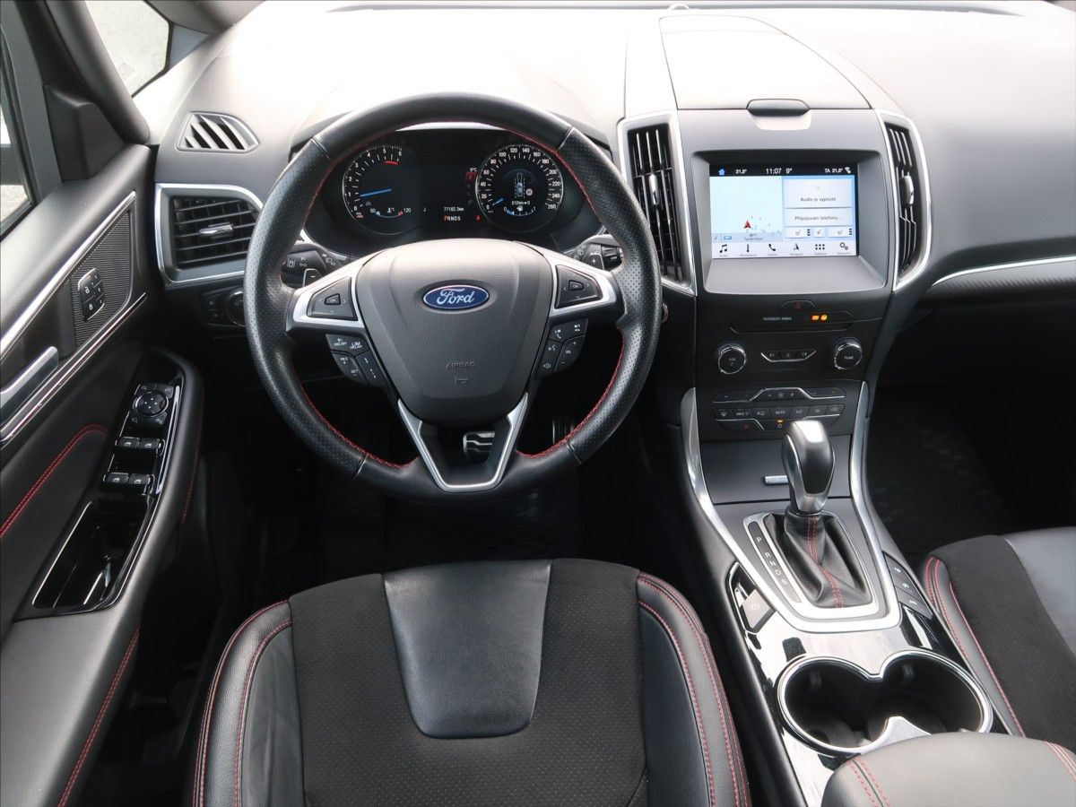 Ford S-MAX, 2,0 TDCI ST-Line AT 132kW TOP - fotka 5