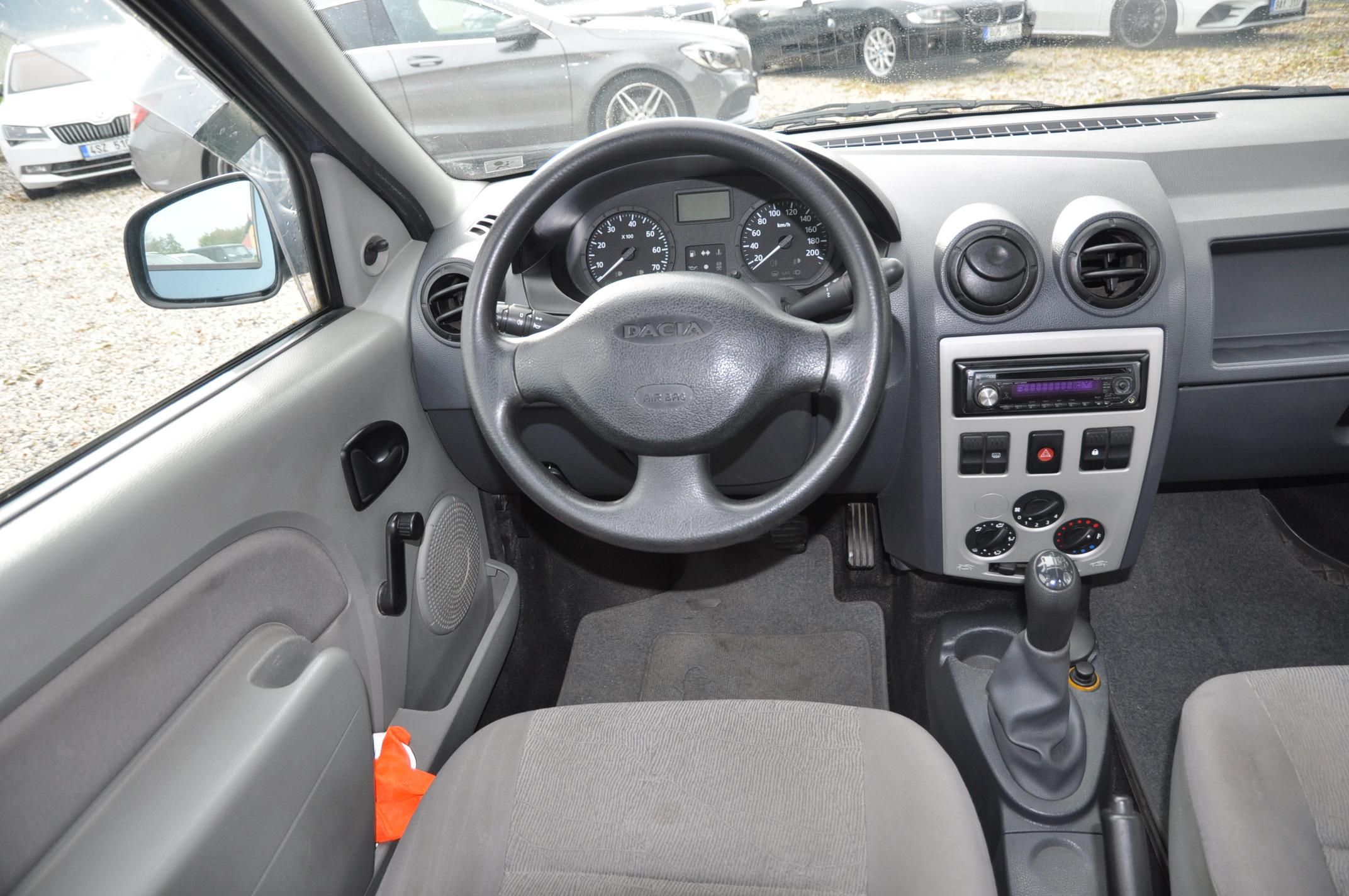 Dacia Logan, 1.4MPi 55kW KOMBI - fotka 5