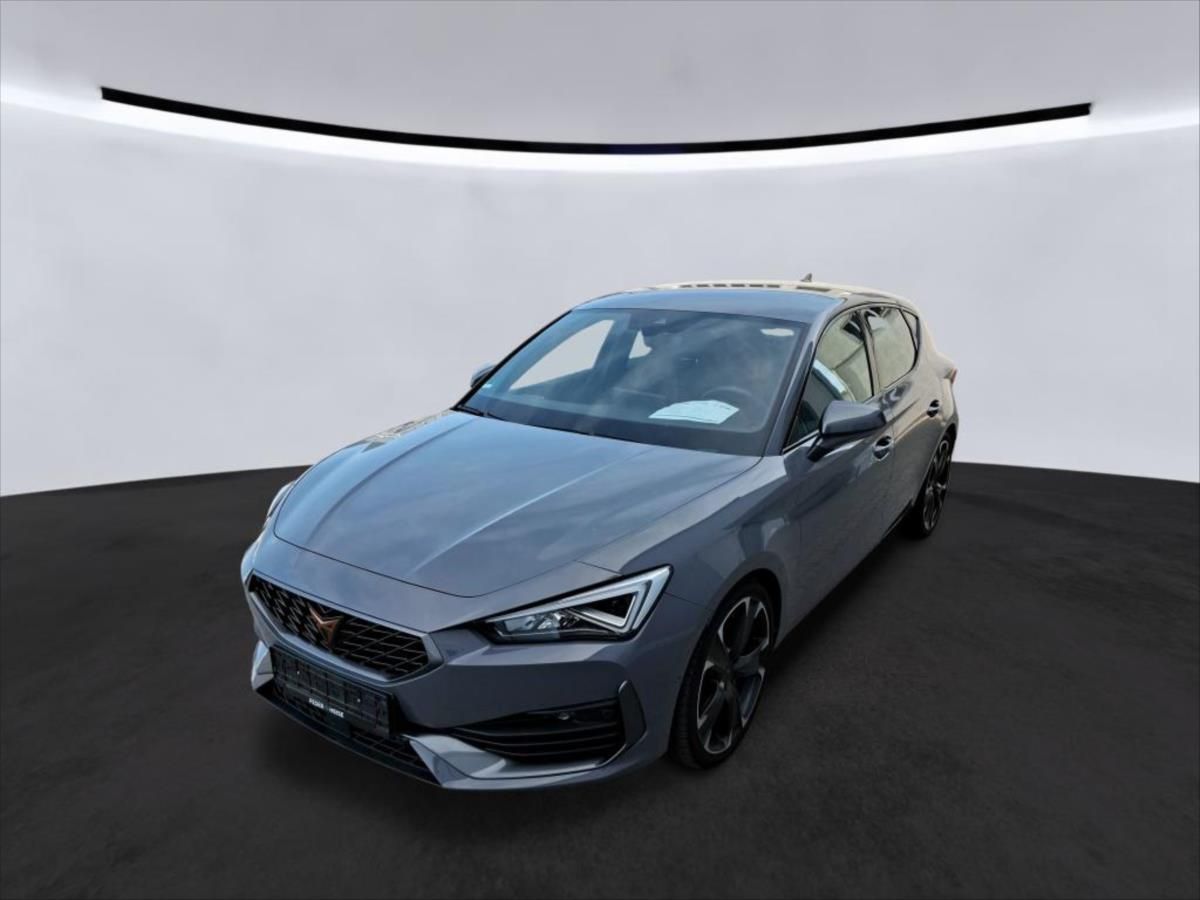 Cupra Leon, 2,0 TSI 221 KW