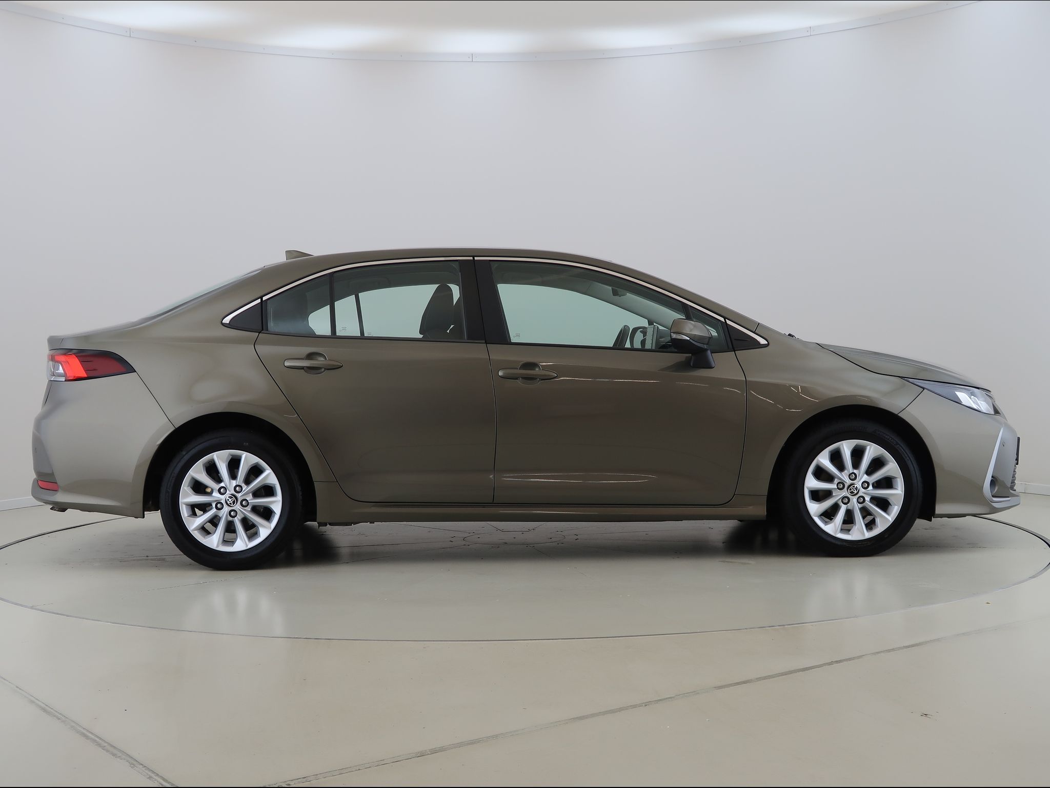 Toyota Corolla, 1.6,97KW,Valvematic,Manuál,CZ - fotka 4