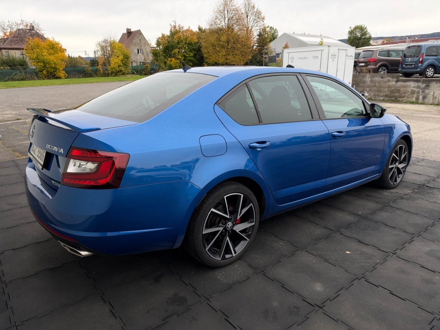 Škoda Octavia, RS 2.0TDi 135kW DSG ČR LED - fotka 6