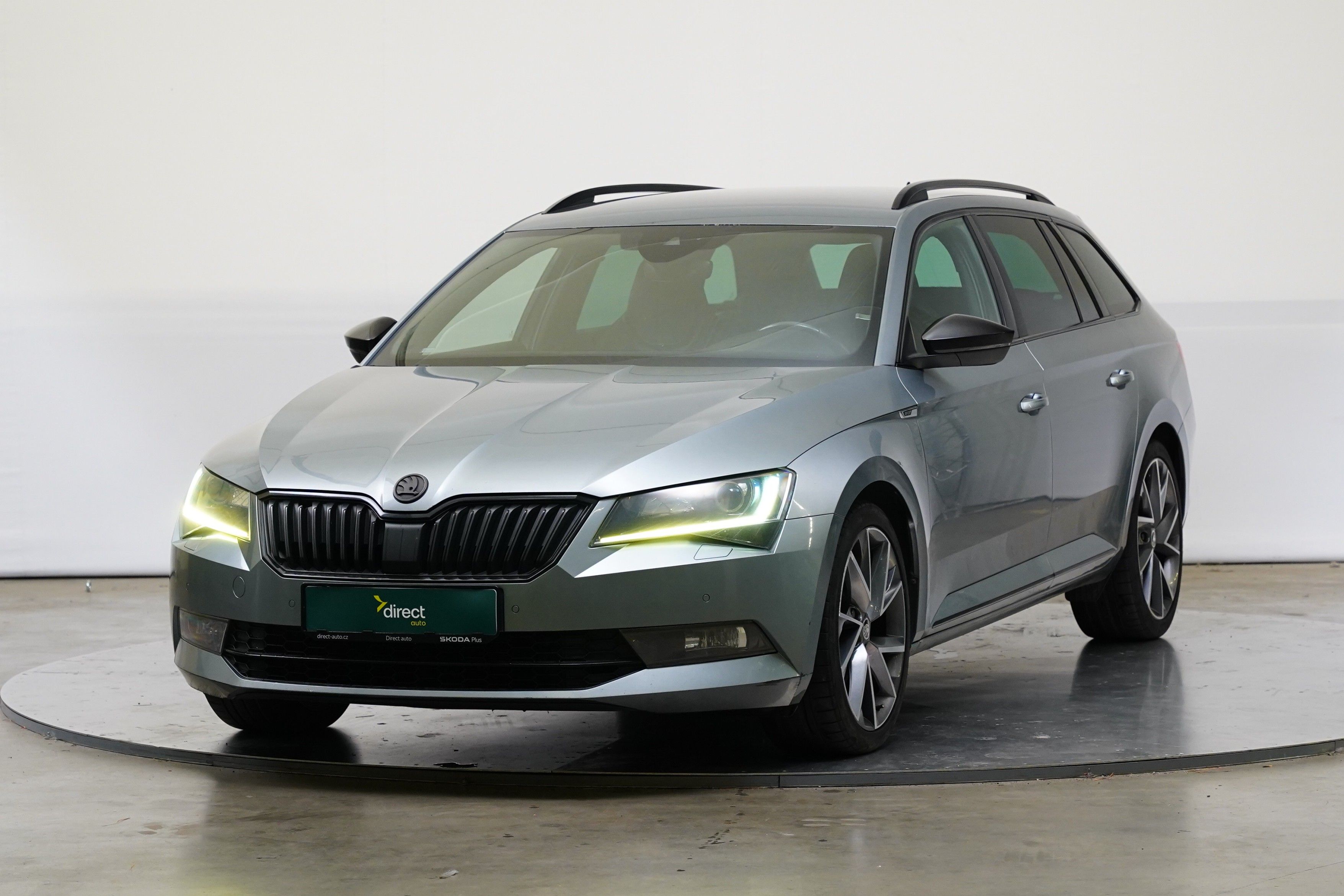 Škoda Superb, 2.0 TDI 110 kW DSG Sportline