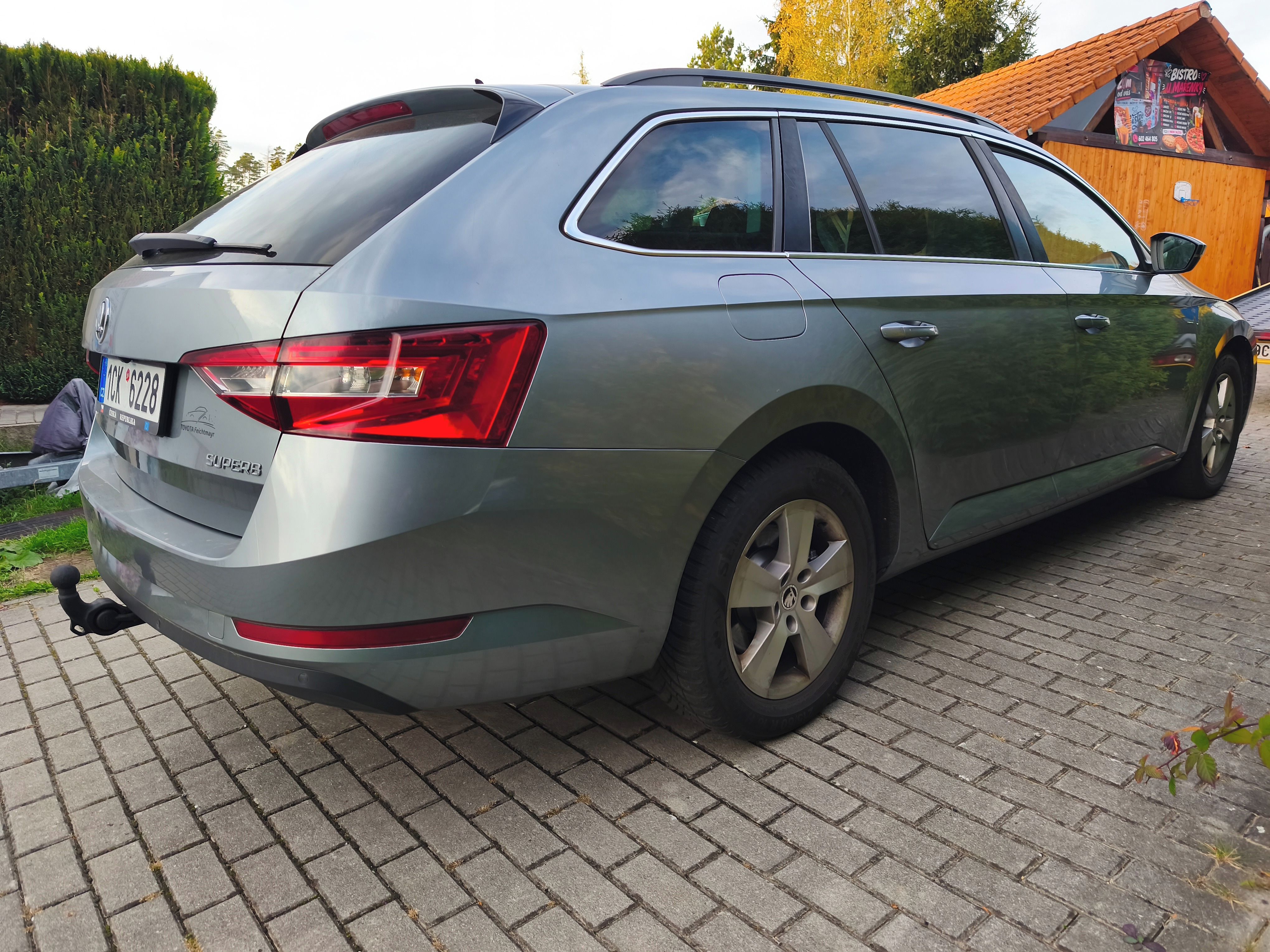 Škoda Superb, 1.6 TDI 88 kW - fotka 6