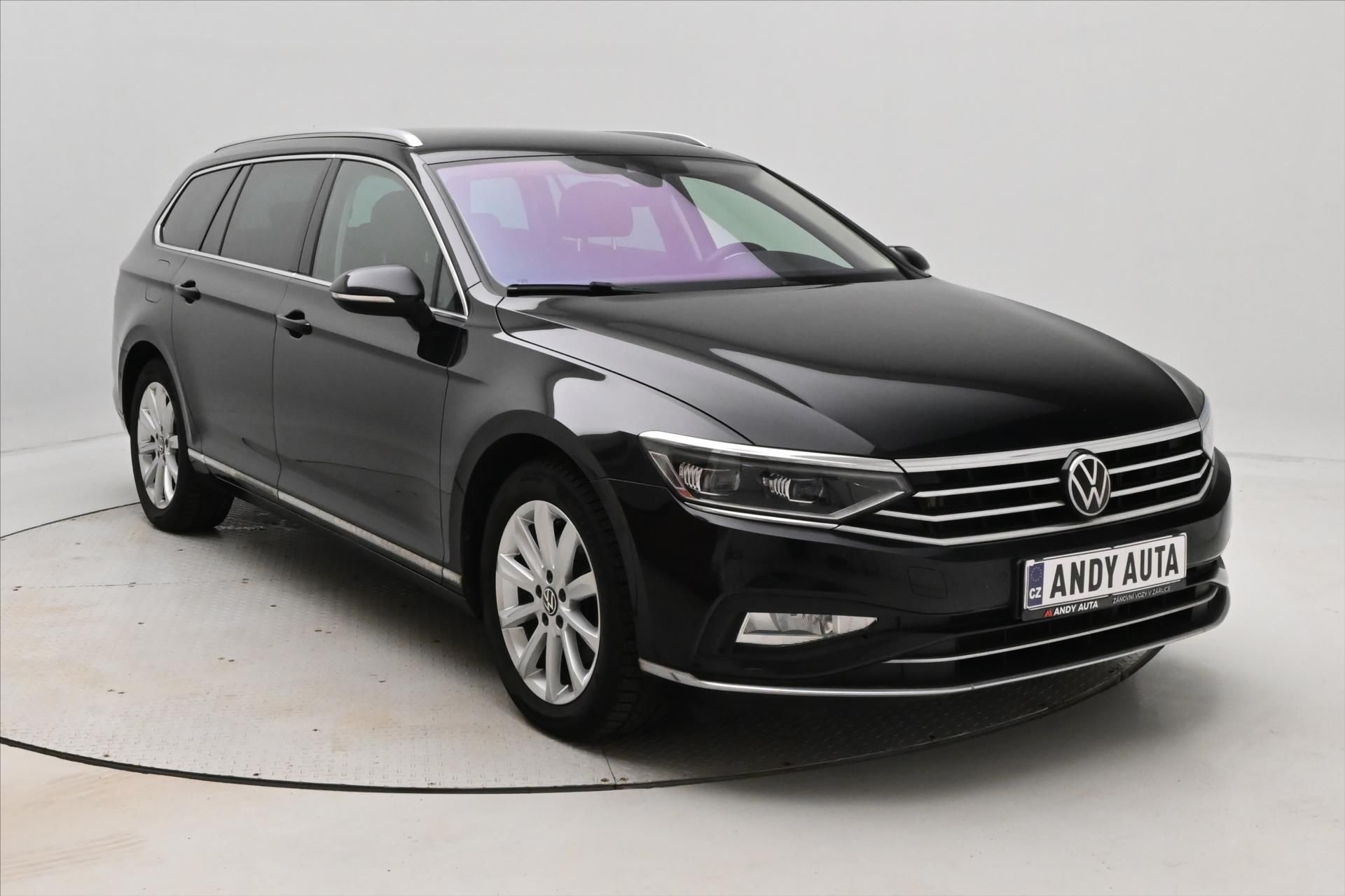 Volkswagen Passat, 2,0 TDI 110 kW DSG ELEGANCE Zá - fotka 3