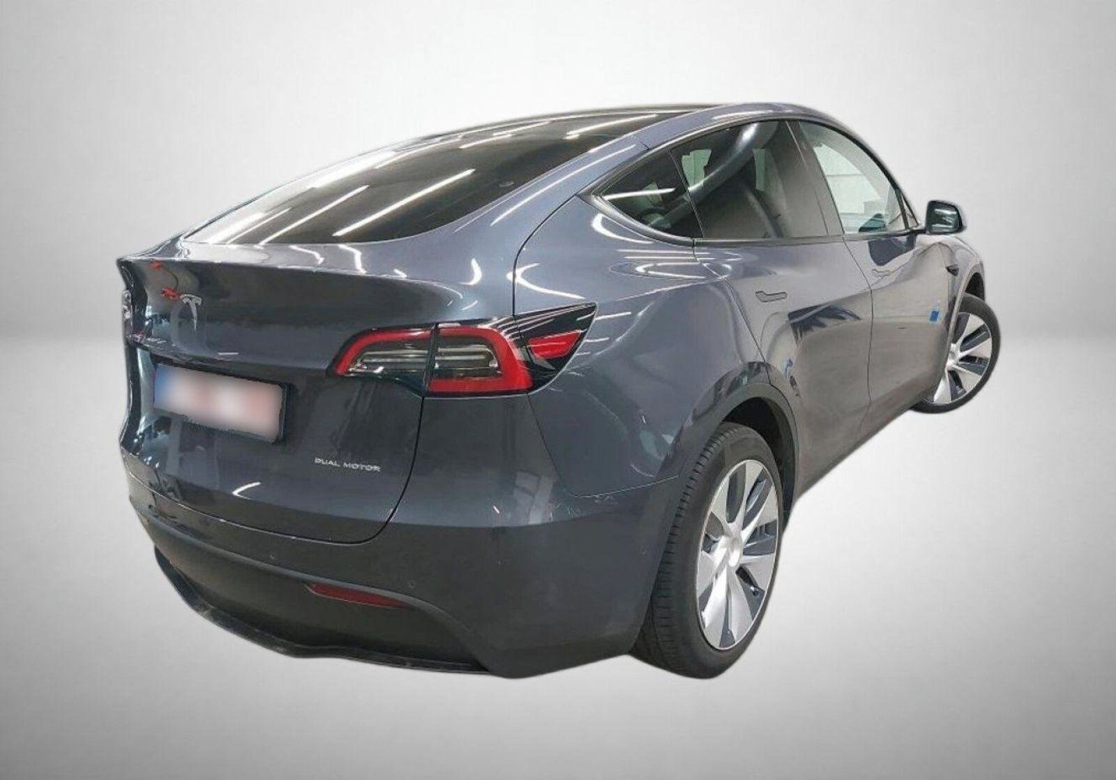 Tesla Model Y, Long Range AWD 75kWh, 4X4 - fotka 2