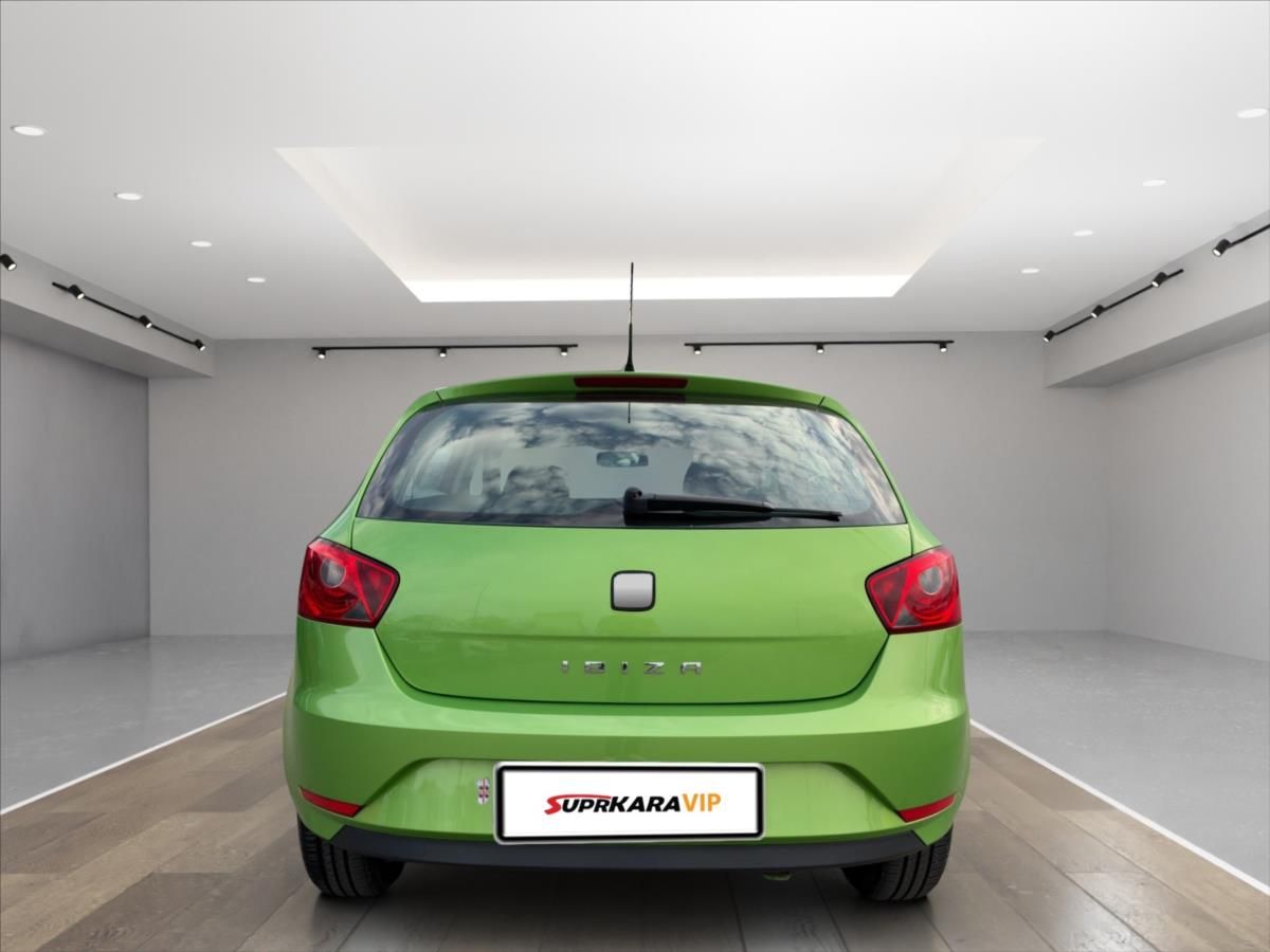 Seat Ibiza, 1,4 16V 63kW Salsa D.Klima*Alu - fotka 6