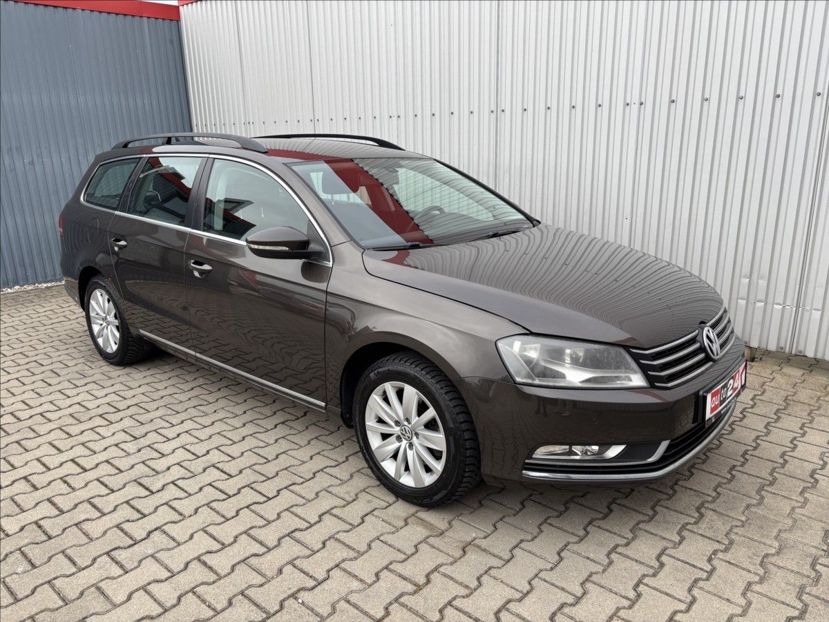 Volkswagen Passat Variant, 0,0 1,4 TSi Comfortline - fotka 2